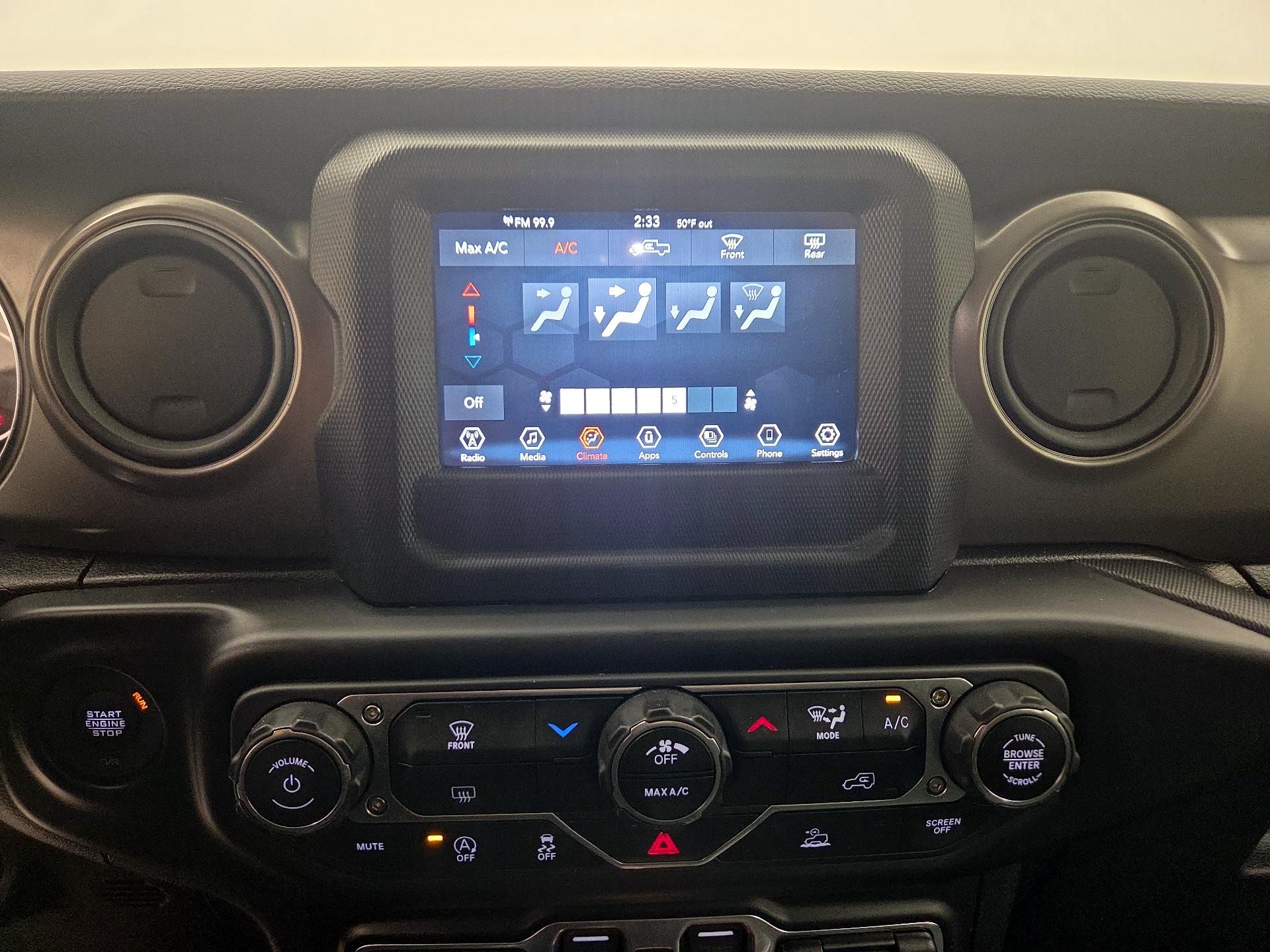 Thumbnail: 2022 Jeep Gladiator - 14