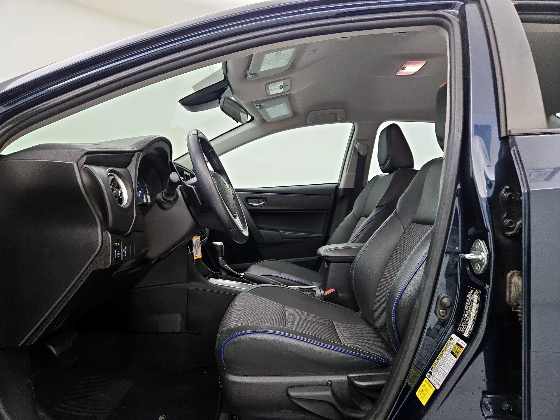 Thumbnail: 2018 Toyota Corolla - 11