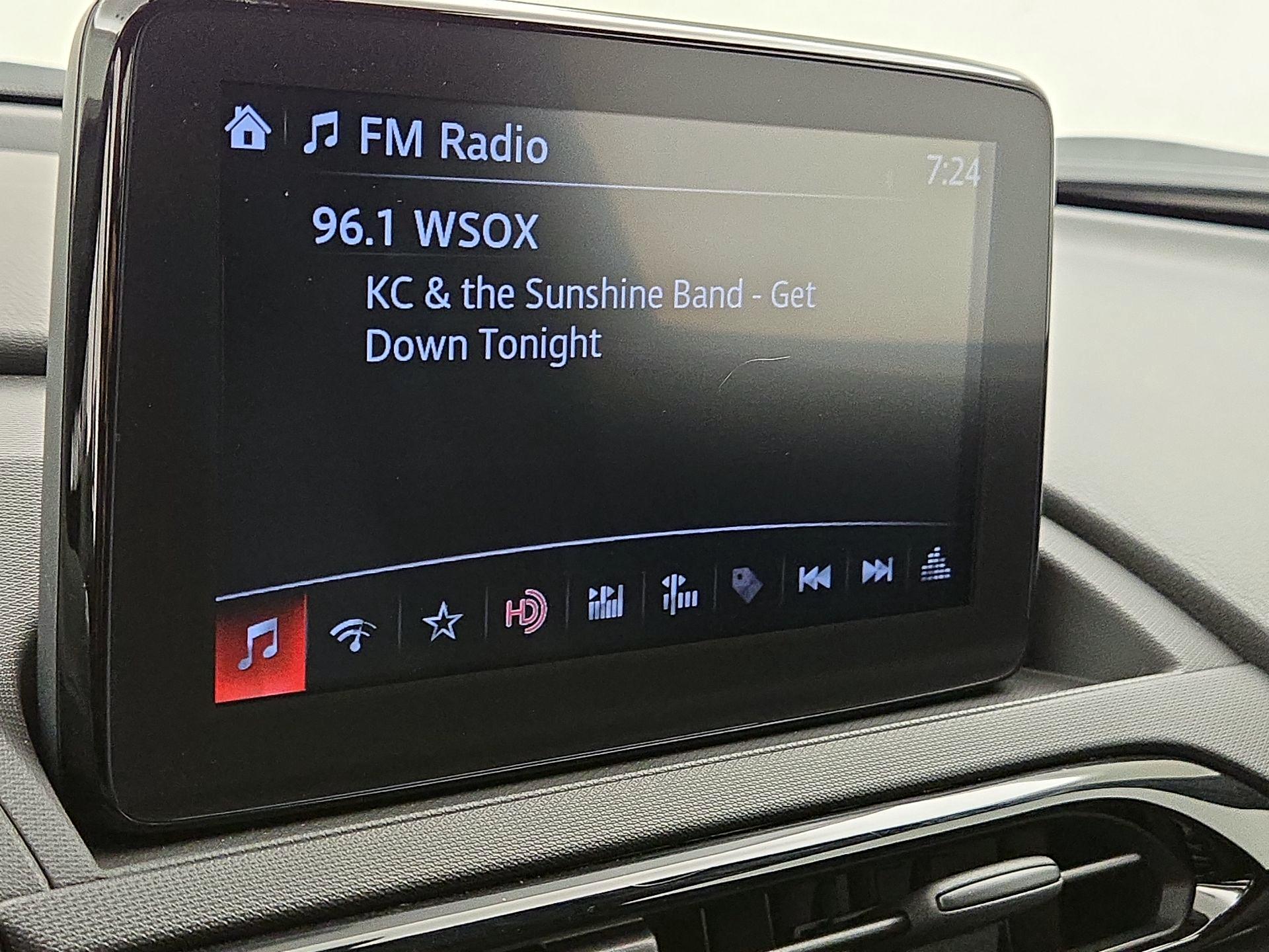 Thumbnail: 2019 Mazda MX-5 Miata - 15