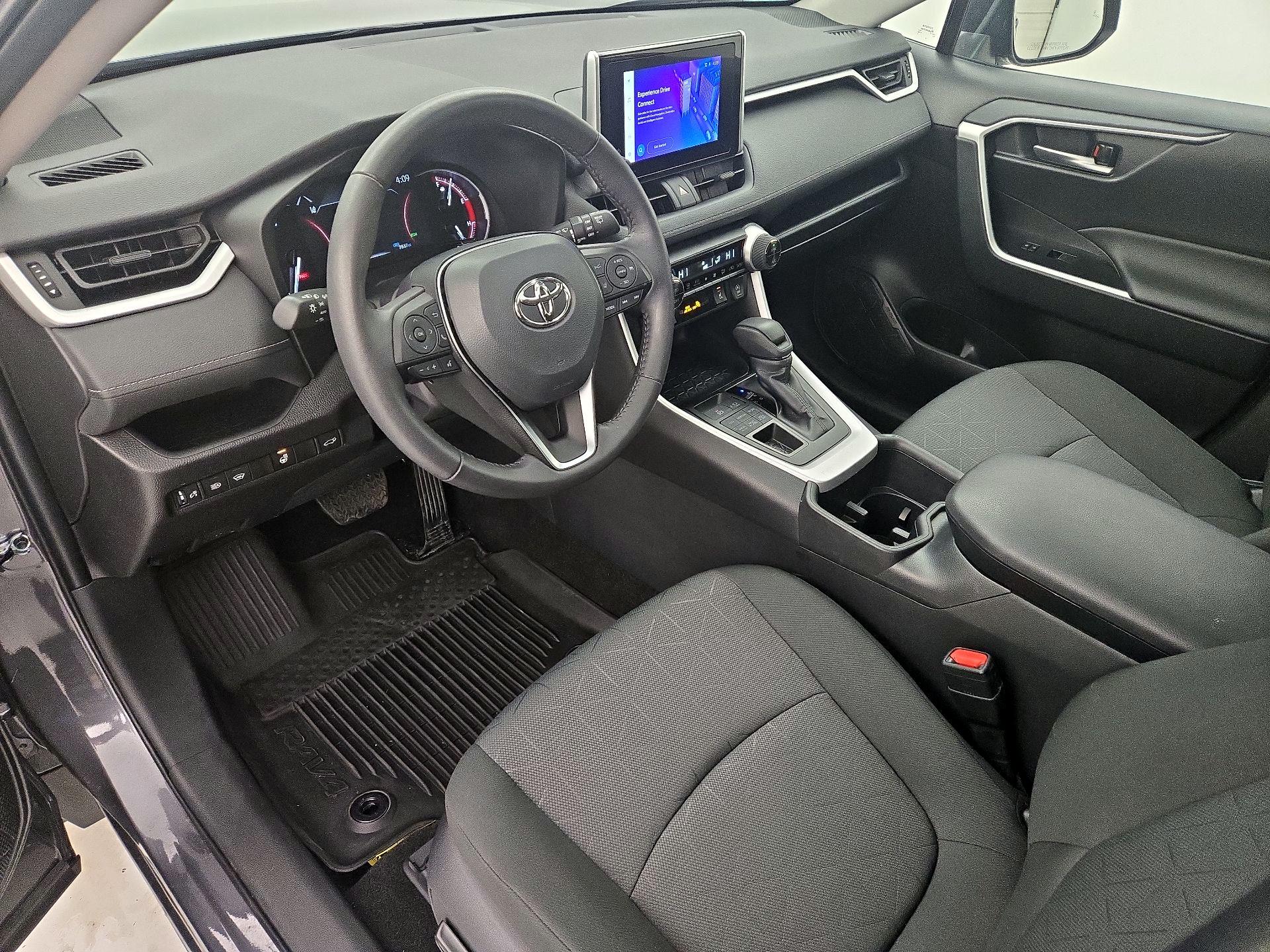 Thumbnail: 2025 Toyota RAV4 - 11