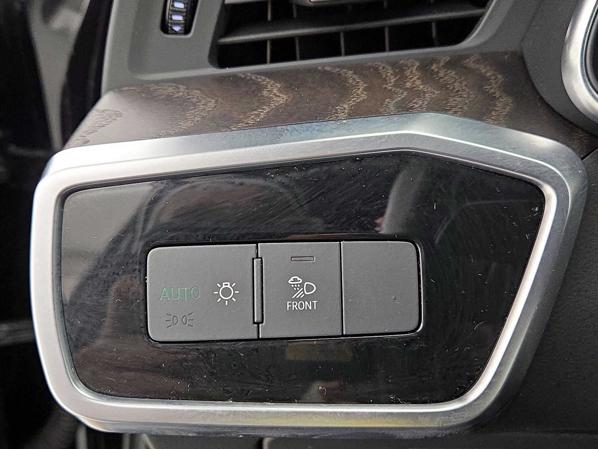 Thumbnail: 2021 Audi A6 - 13