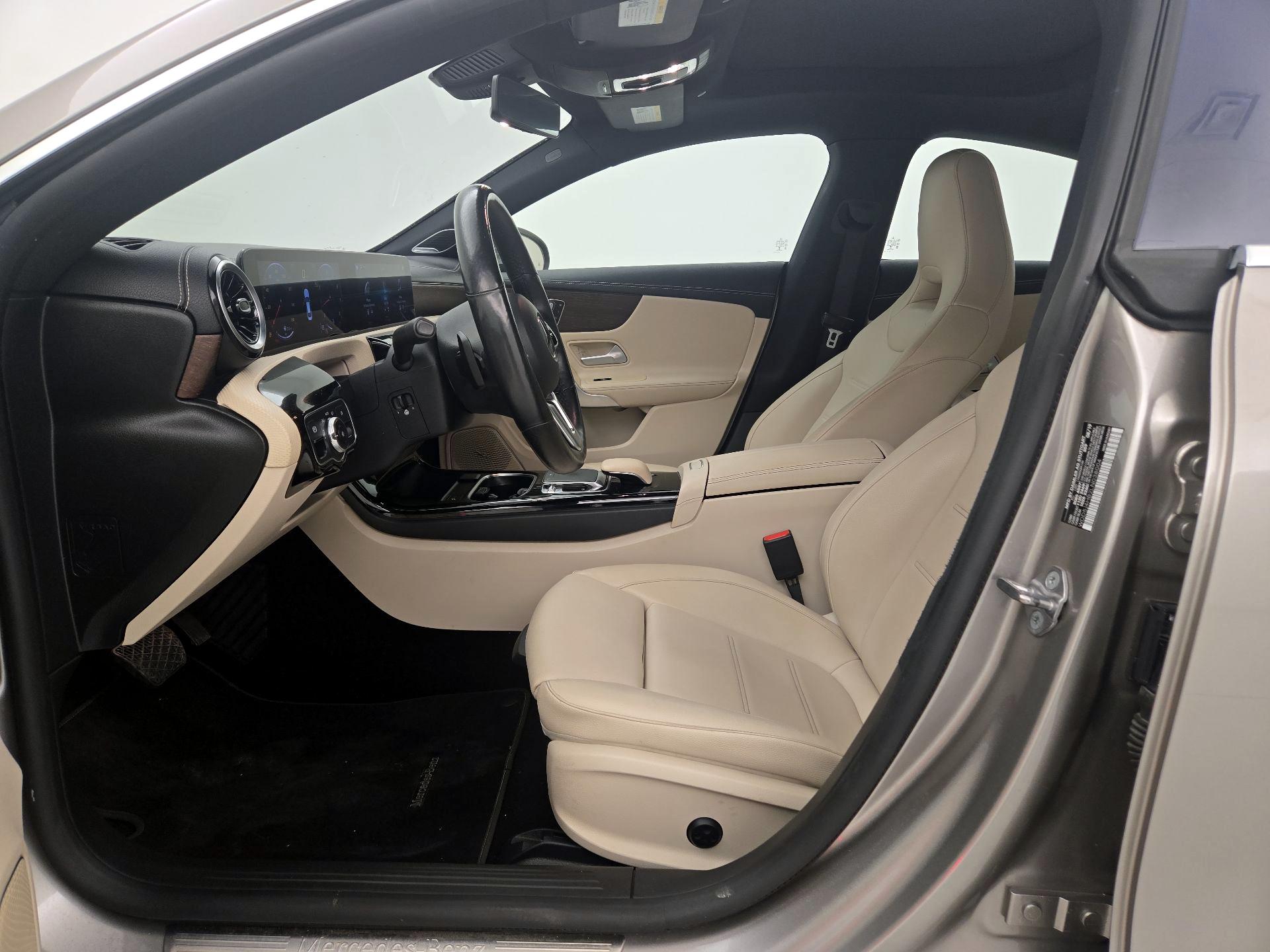 Thumbnail: 2020 Mercedes-Benz CLA - 11