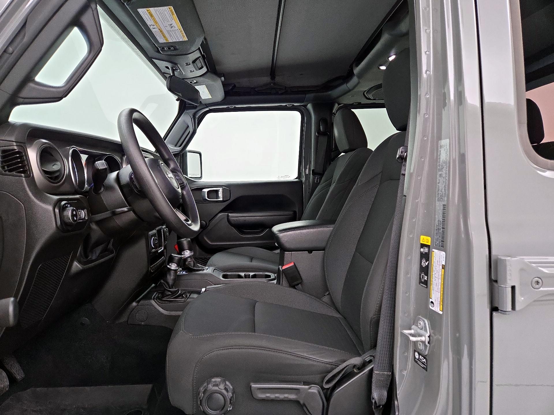 Thumbnail: 2022 Jeep Gladiator - 11