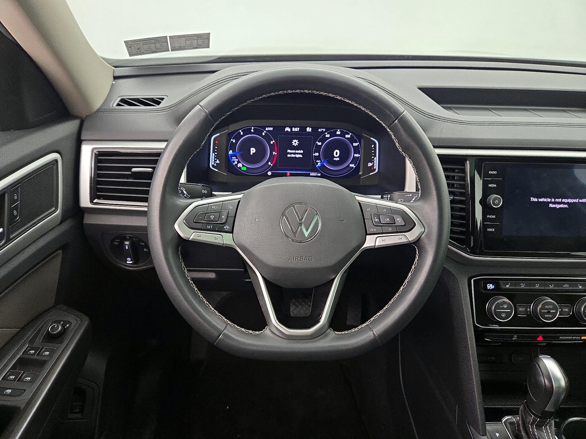 Thumbnail: 2022 Volkswagen Atlas - 10