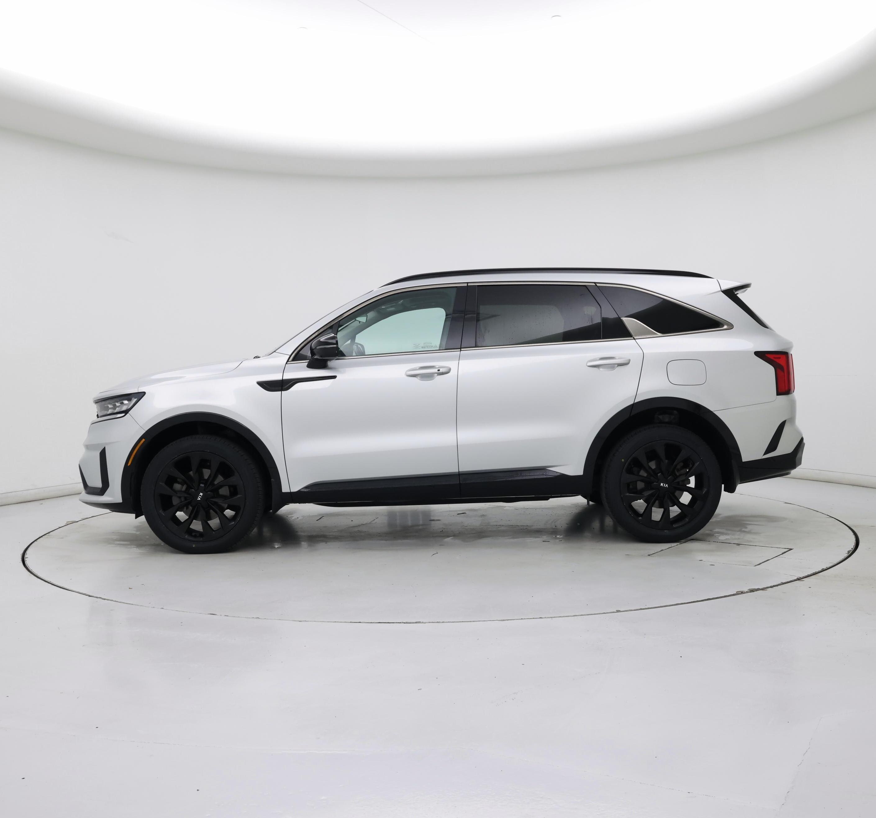 Thumbnail: 2021 Kia Sorento - 3