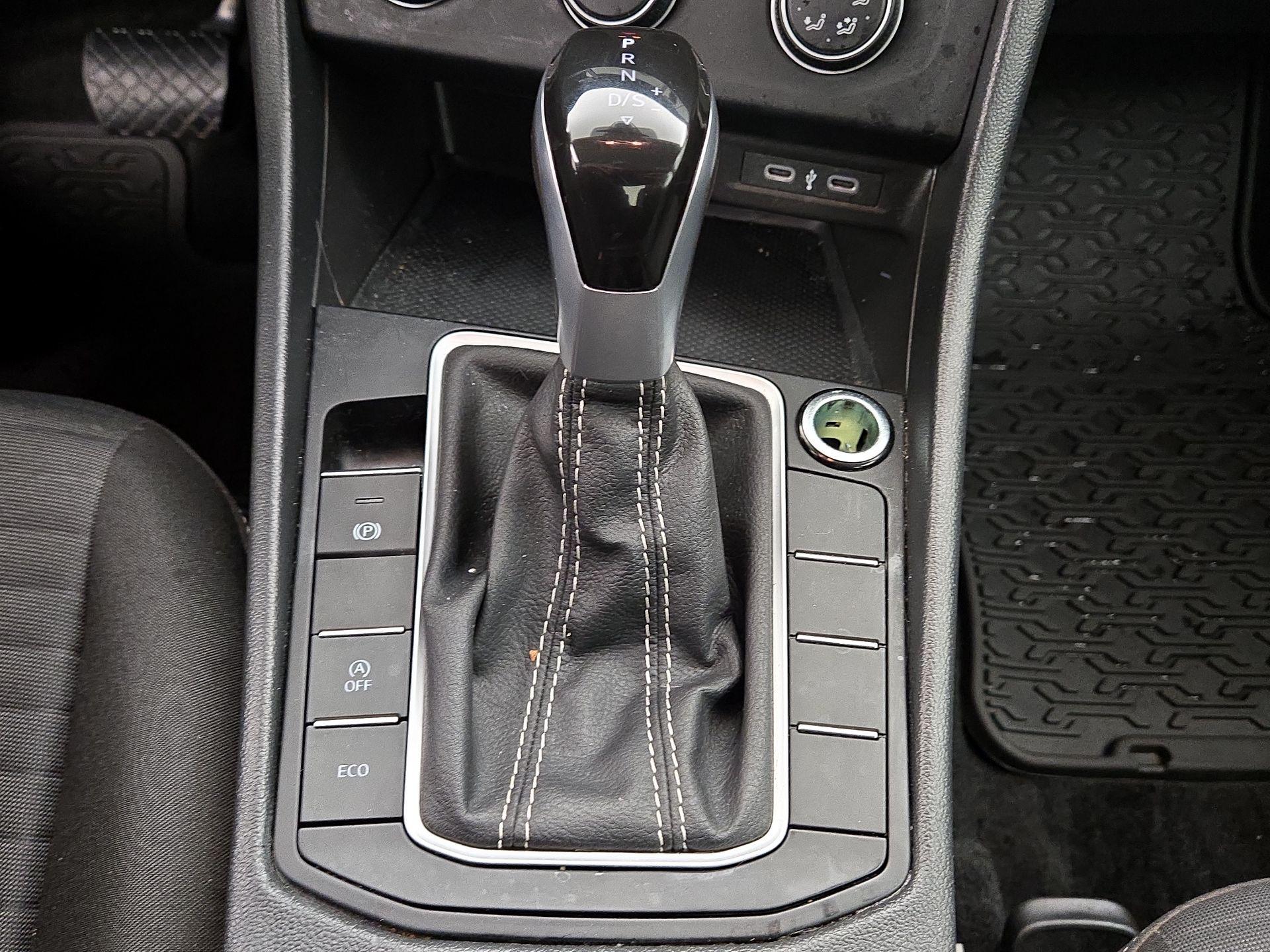 Thumbnail: 2024 Volkswagen Jetta - 17