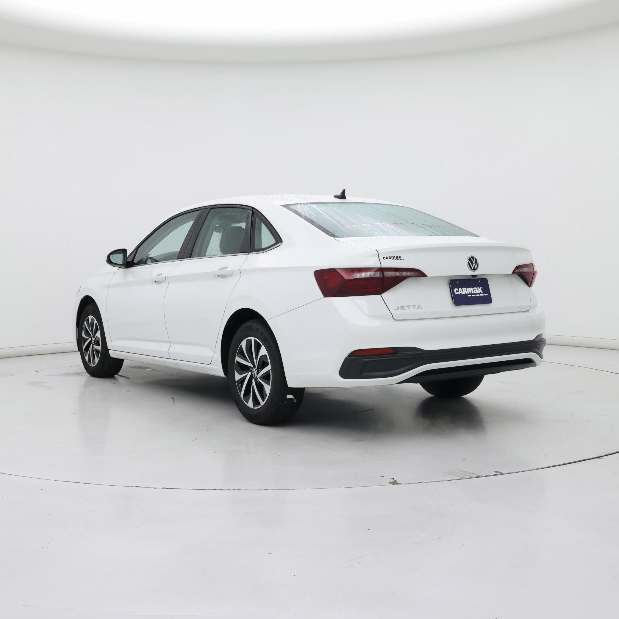 Thumbnail: 2024 Volkswagen Jetta - 2