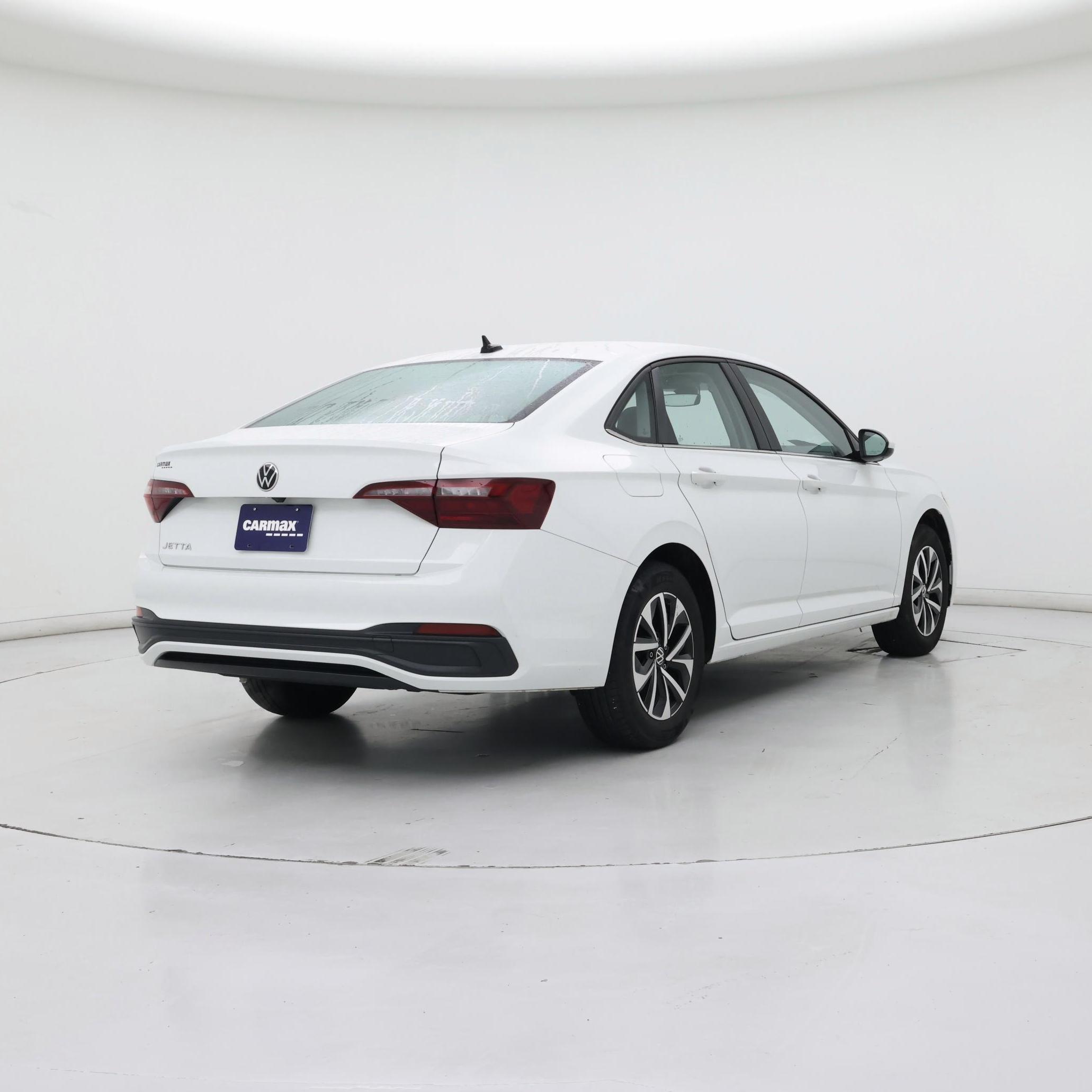 Thumbnail: 2024 Volkswagen Jetta - 8