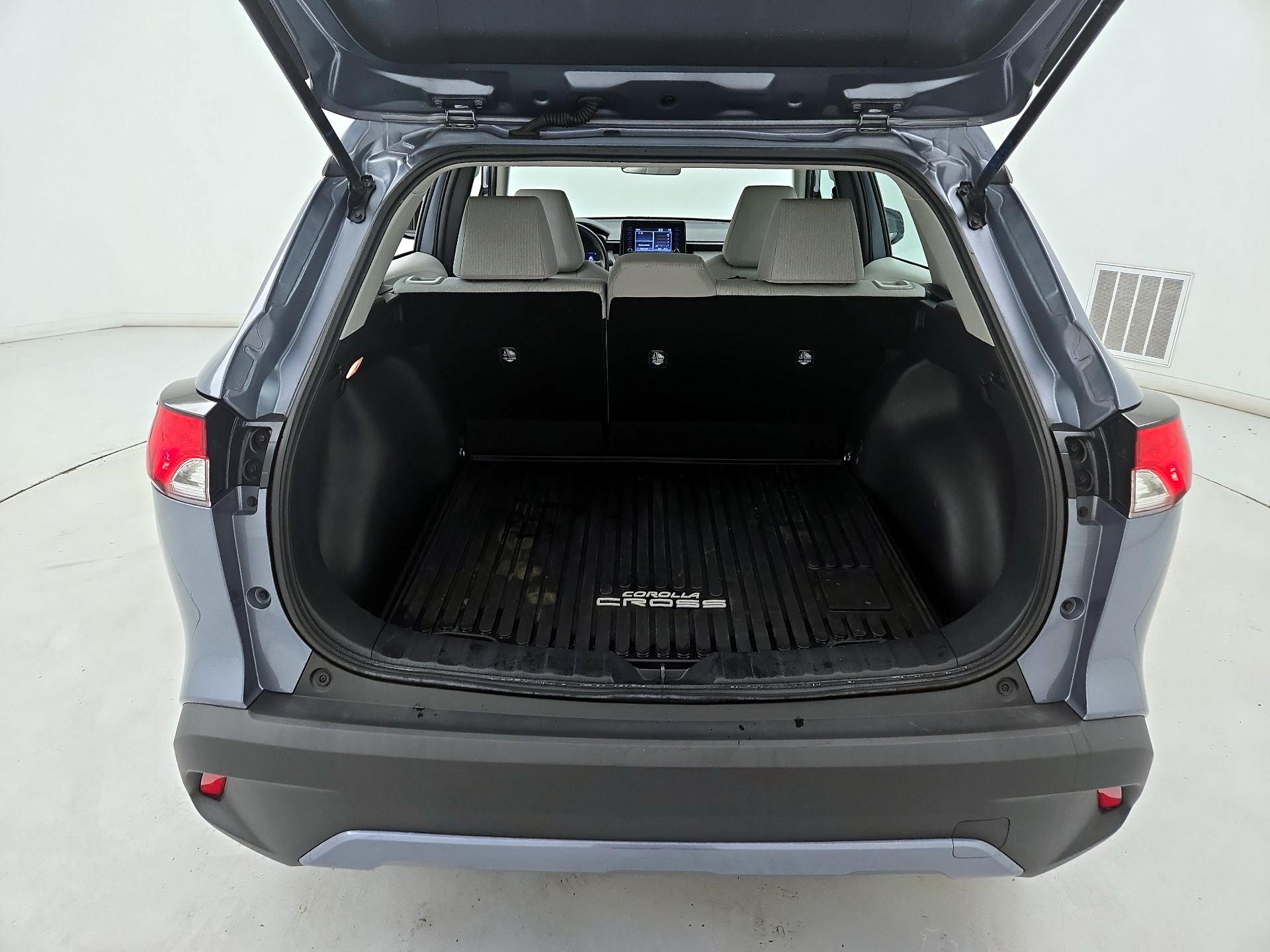 Thumbnail: 2022 Toyota Corolla Cross - 20