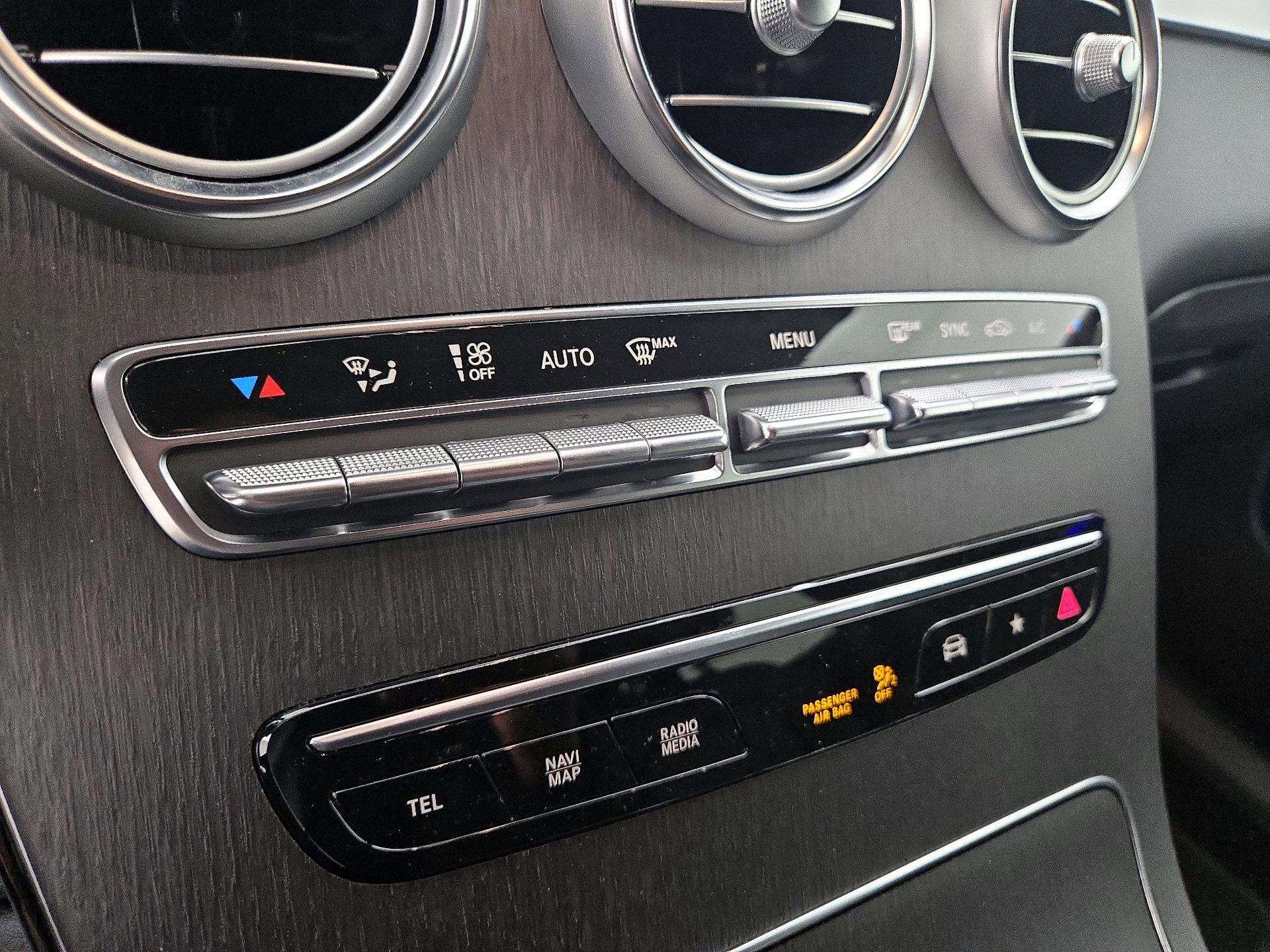 Thumbnail: 2022 Mercedes-Benz GLC - 17