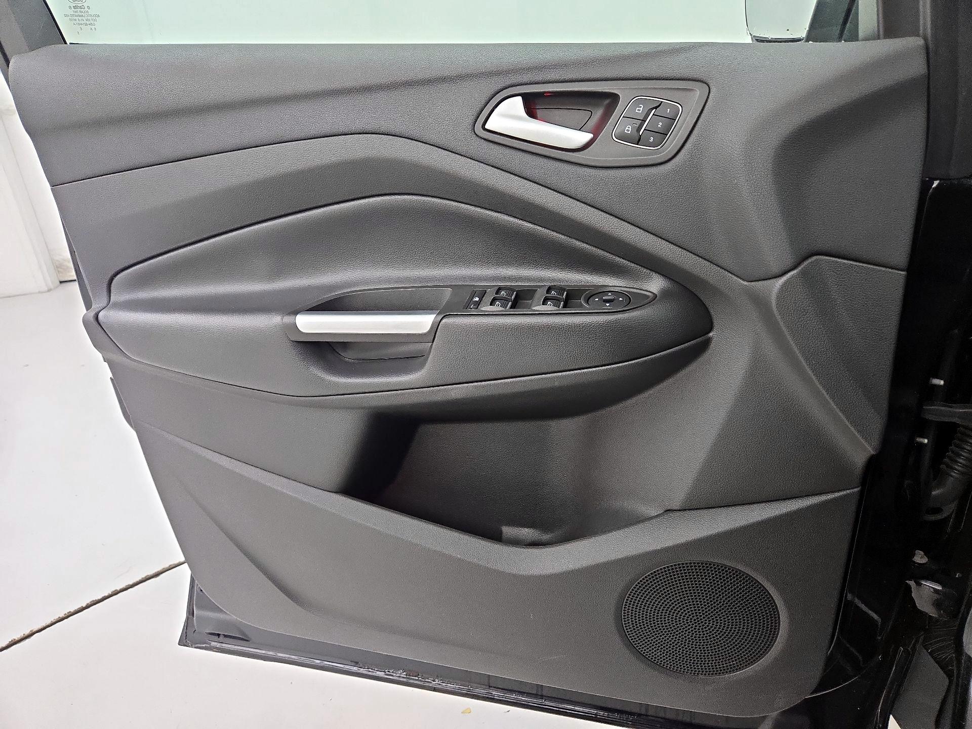 Thumbnail: 2017 Ford Escape - 12