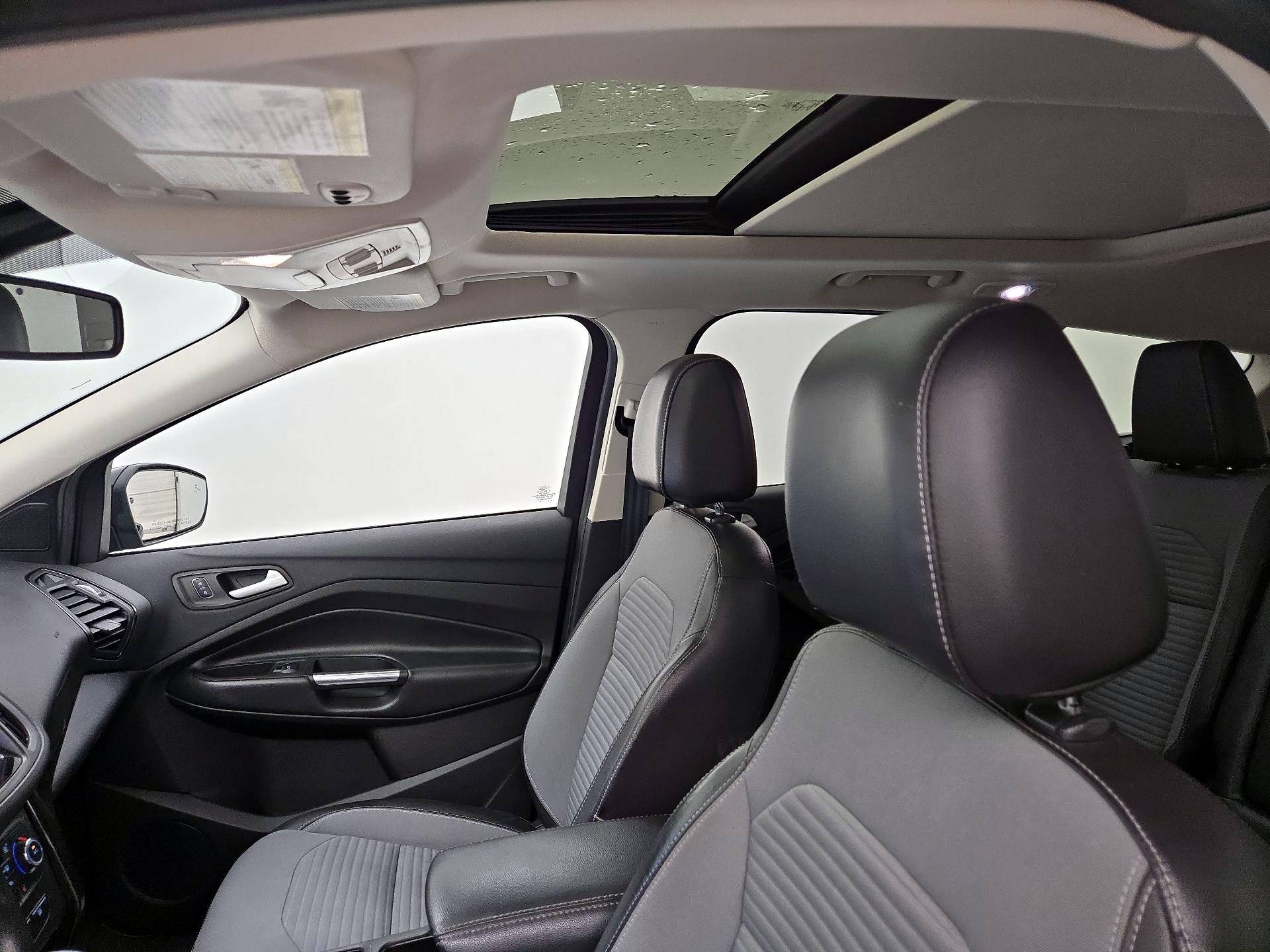 Thumbnail: 2017 Ford Escape - 19