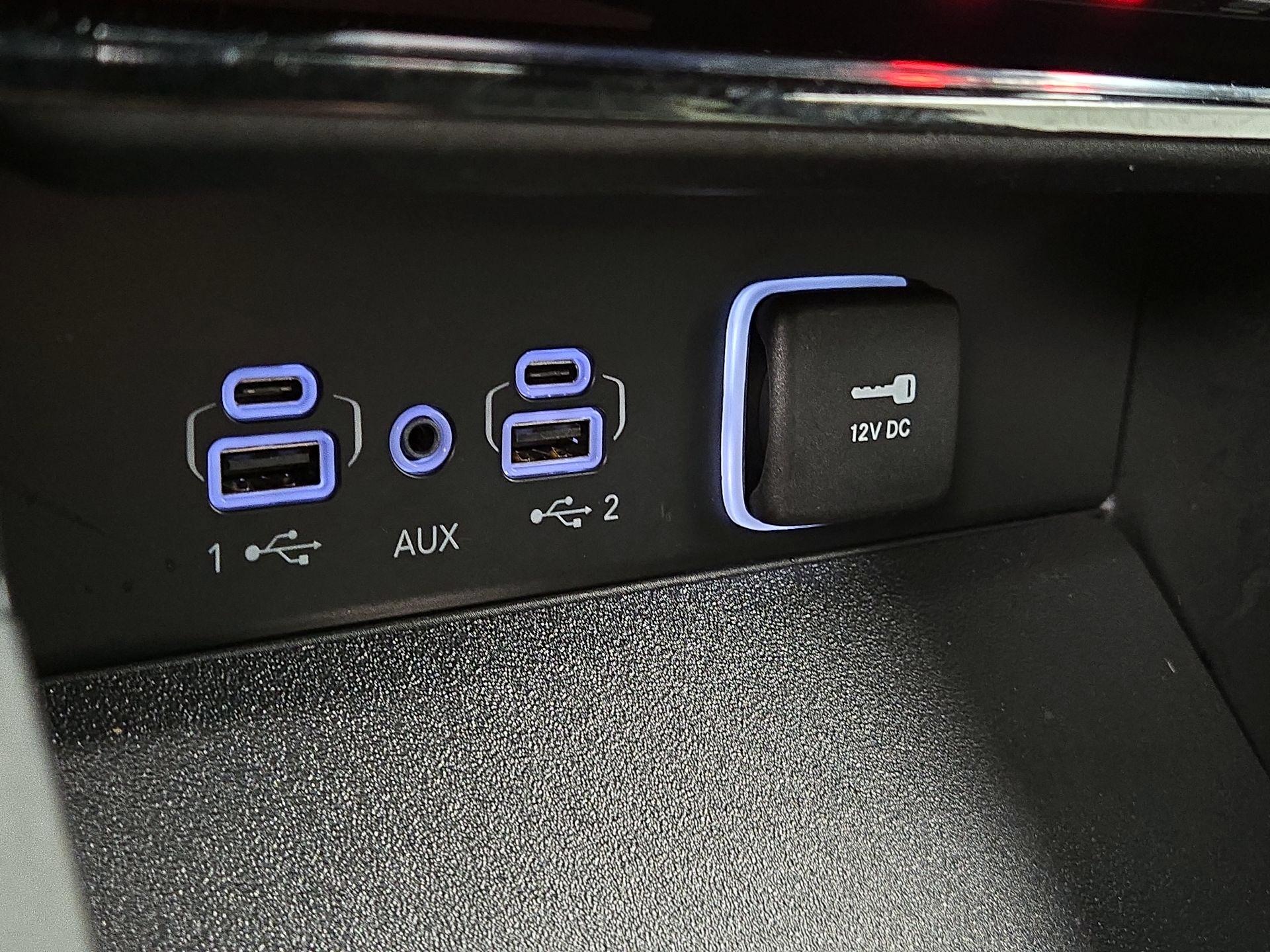 Thumbnail: 2023 Jeep Grand Cherokee - 17