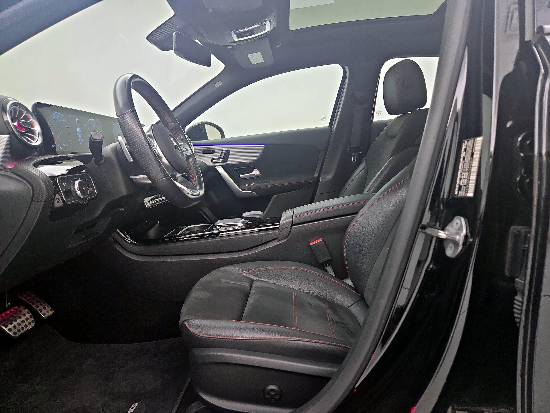 Thumbnail: 2022 Mercedes-Benz A-Class - 11