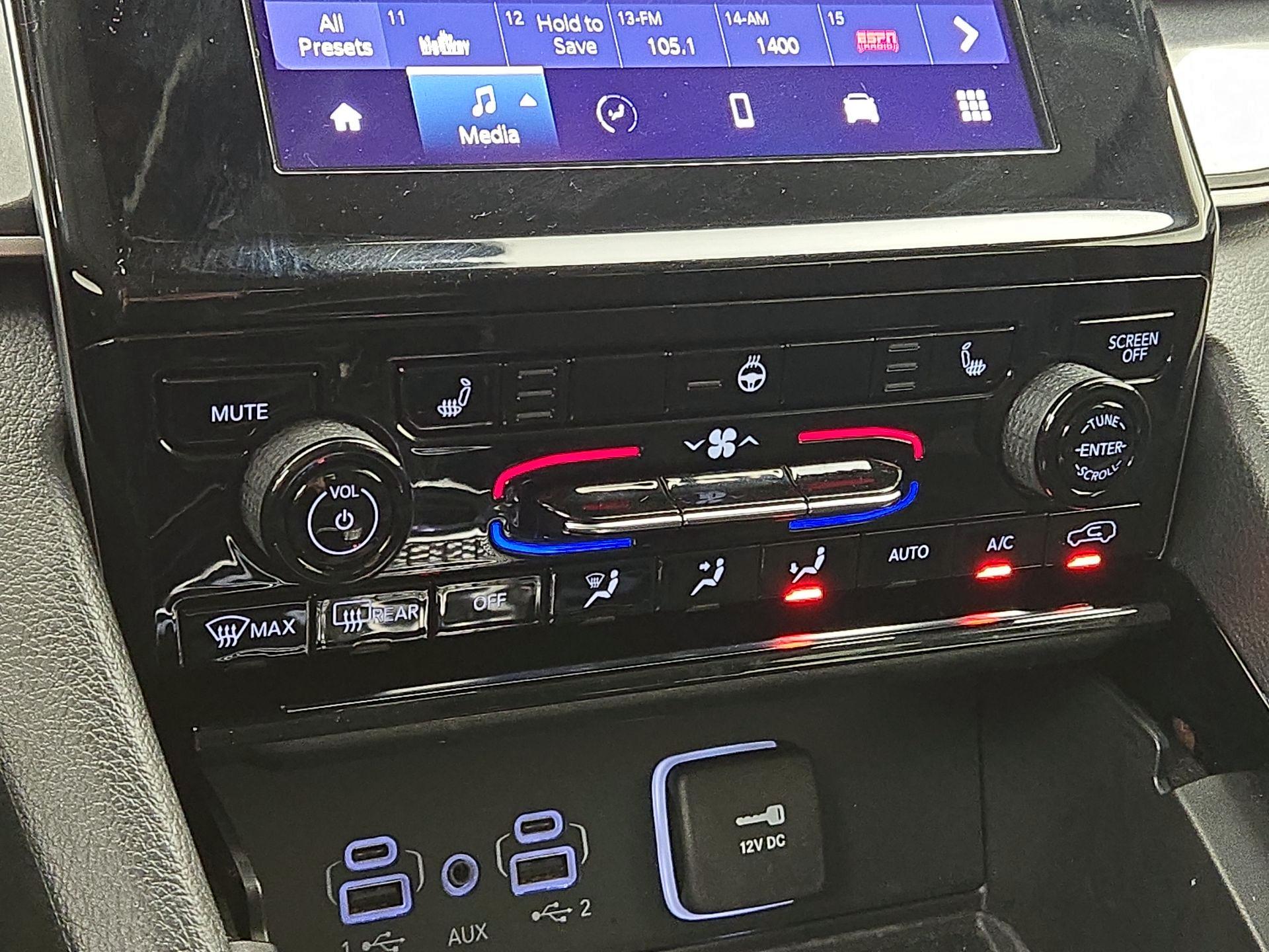 Thumbnail: 2023 Jeep Grand Cherokee - 16