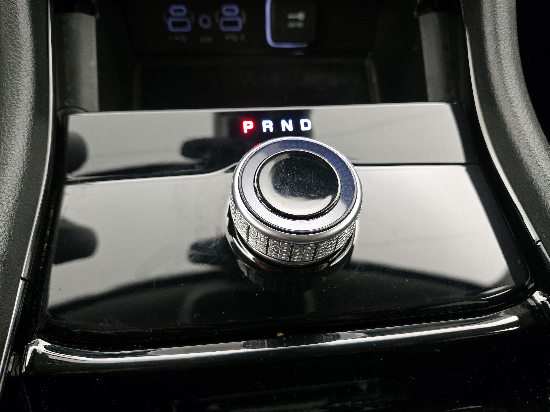 Thumbnail: 2023 Jeep Grand Cherokee - 17