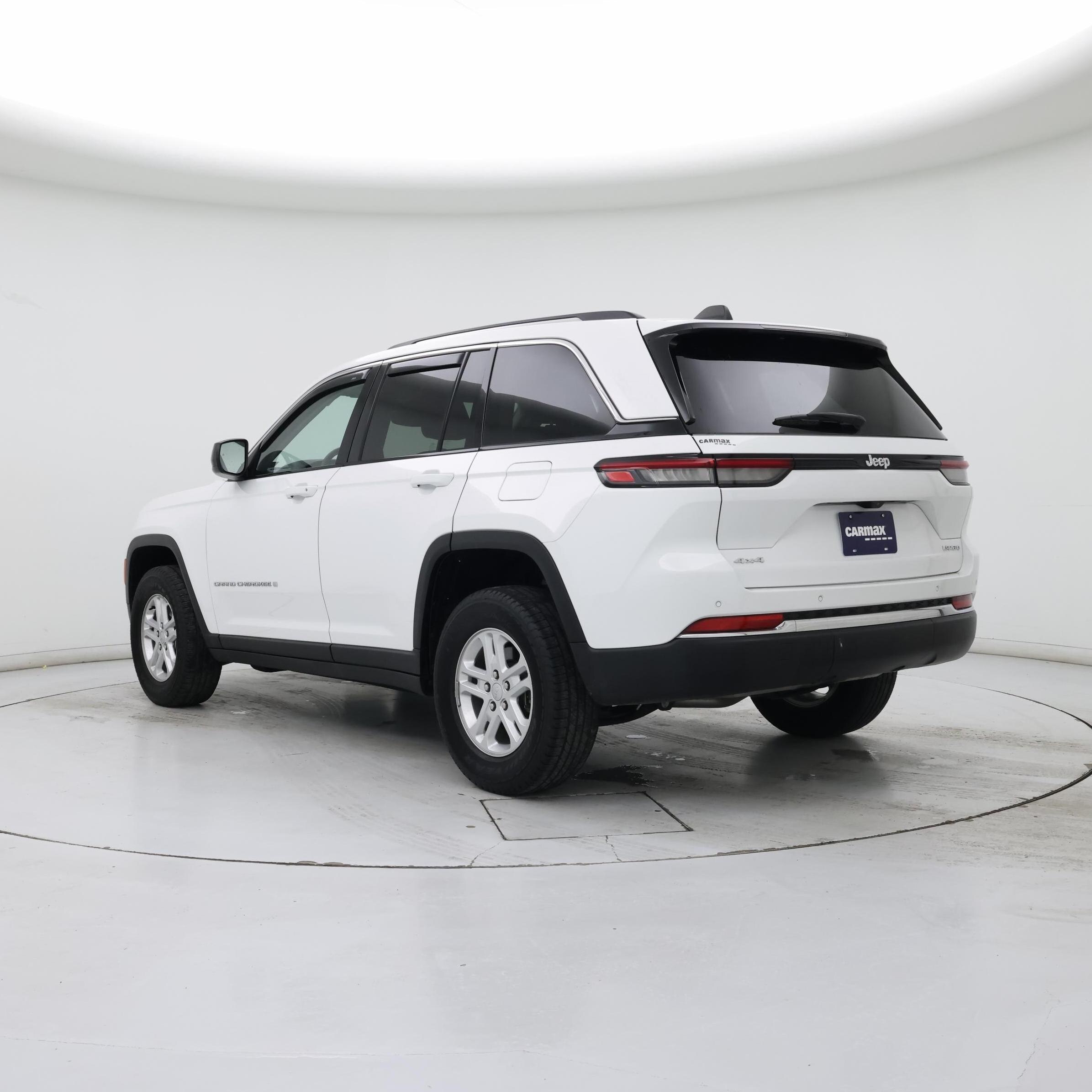 Thumbnail: 2023 Jeep Grand Cherokee - 2