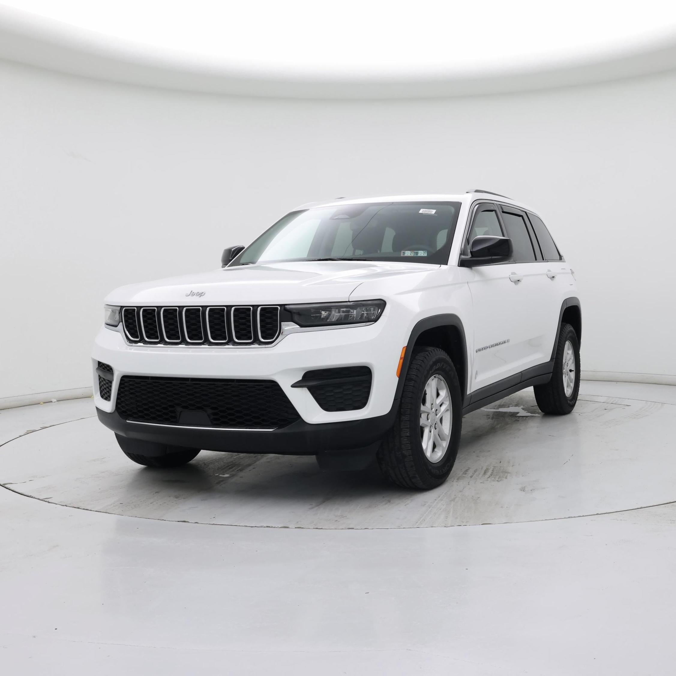 Thumbnail: 2023 Jeep Grand Cherokee - 4