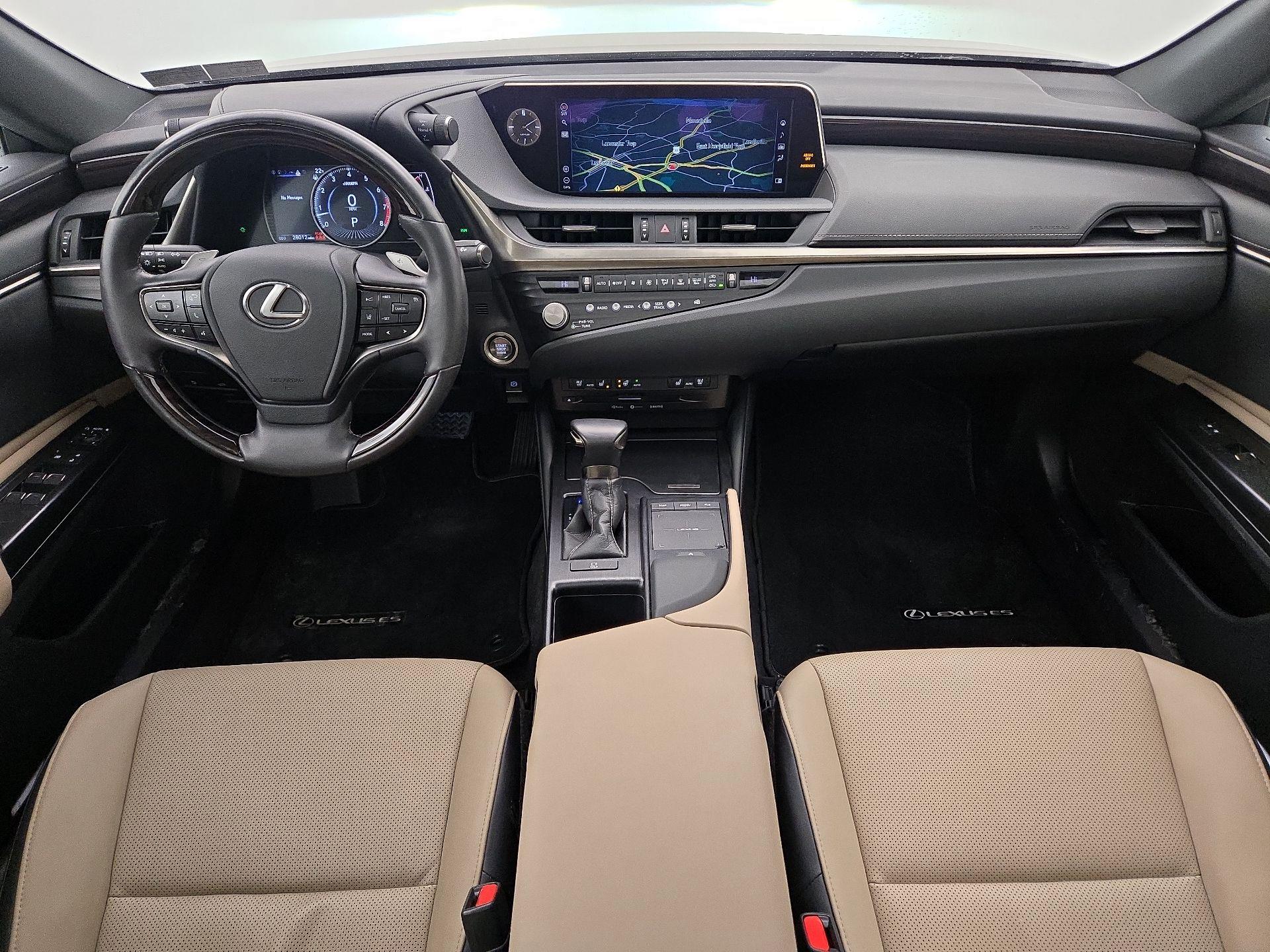 Thumbnail: 2021 Lexus ES - 9