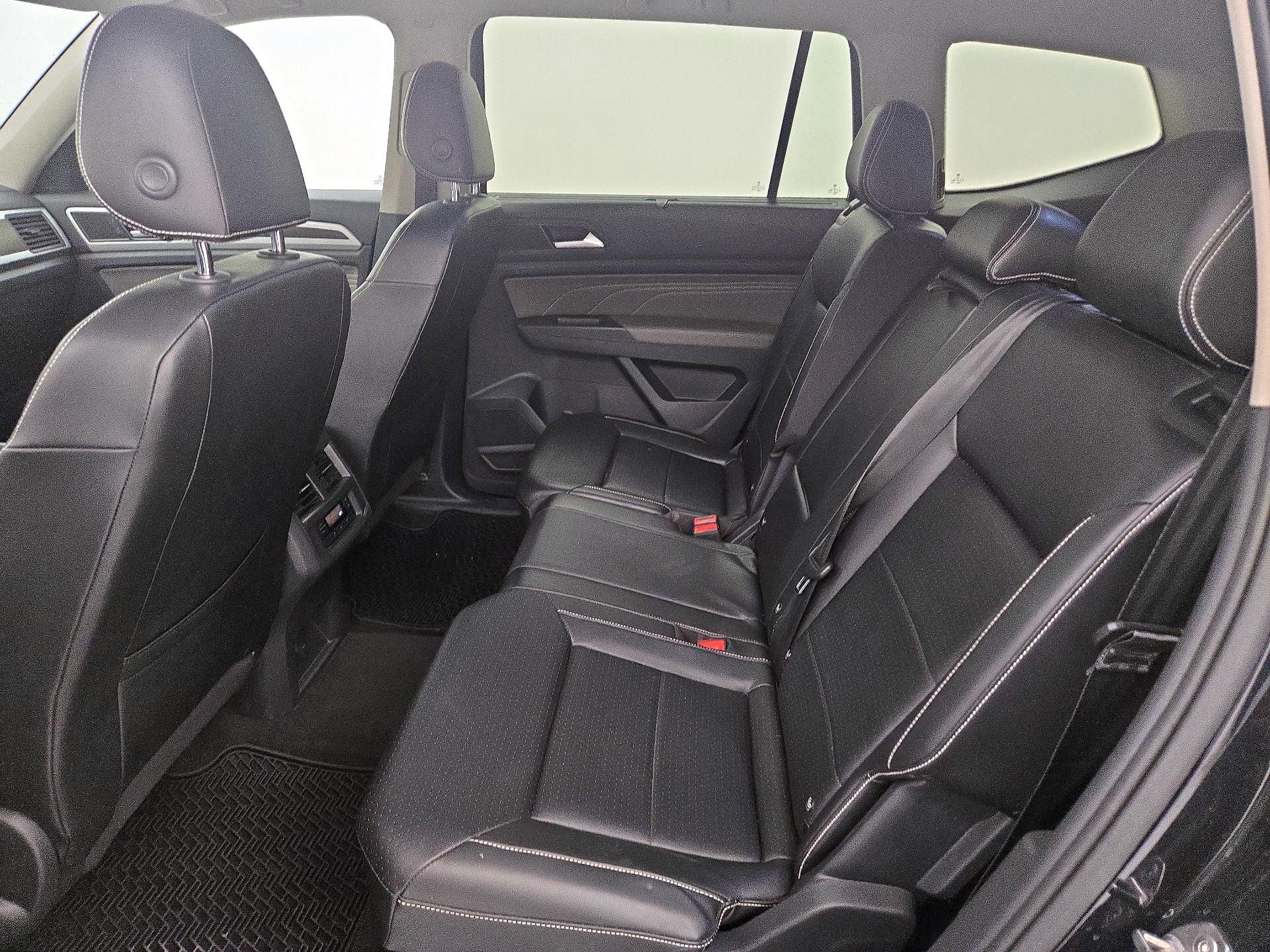 Thumbnail: 2022 Volkswagen Atlas - 19