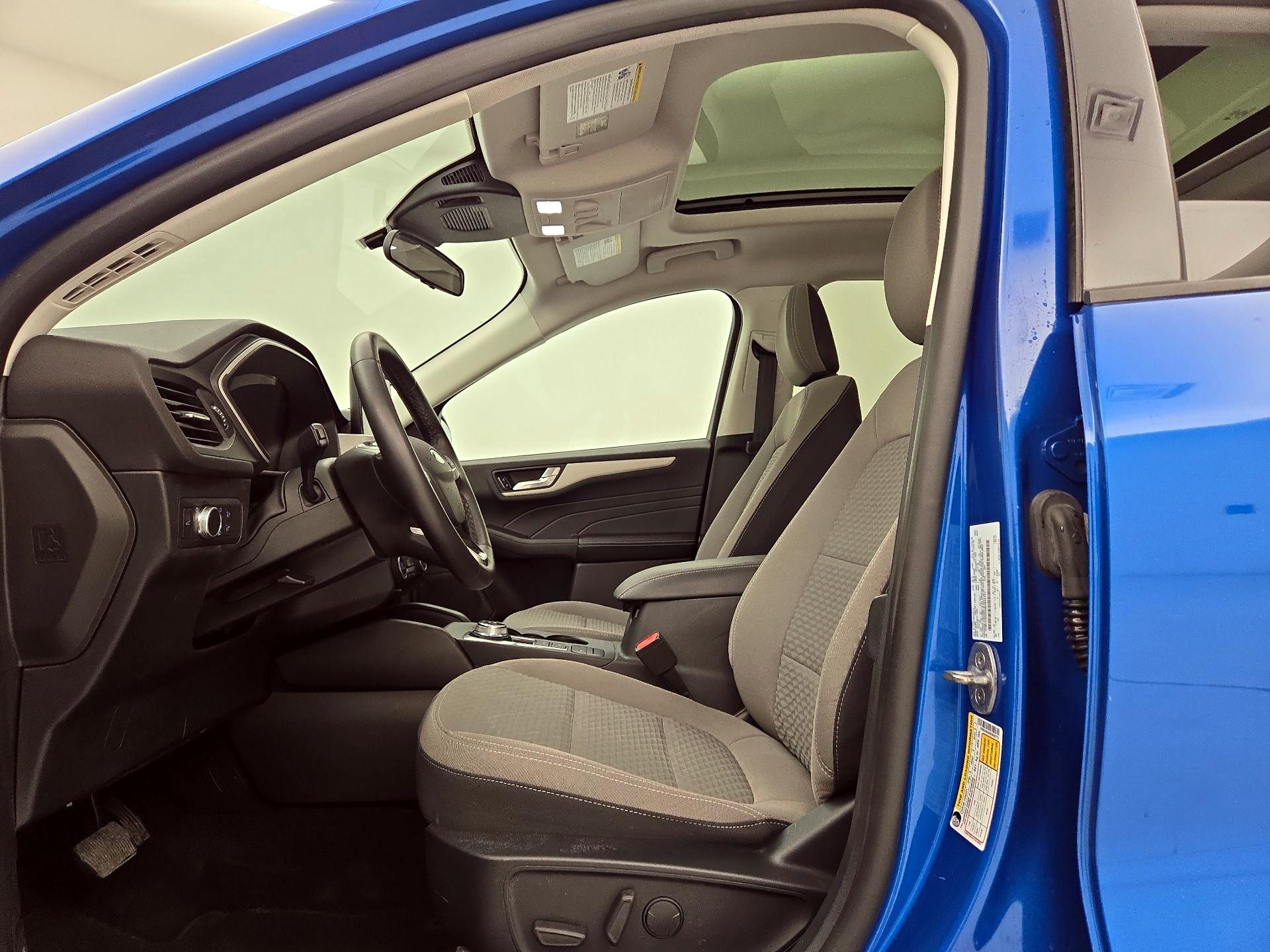 Thumbnail: 2021 Ford Escape - 11