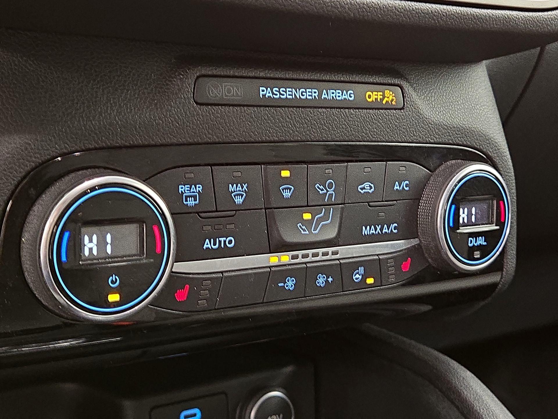 Thumbnail: 2021 Ford Escape - 15