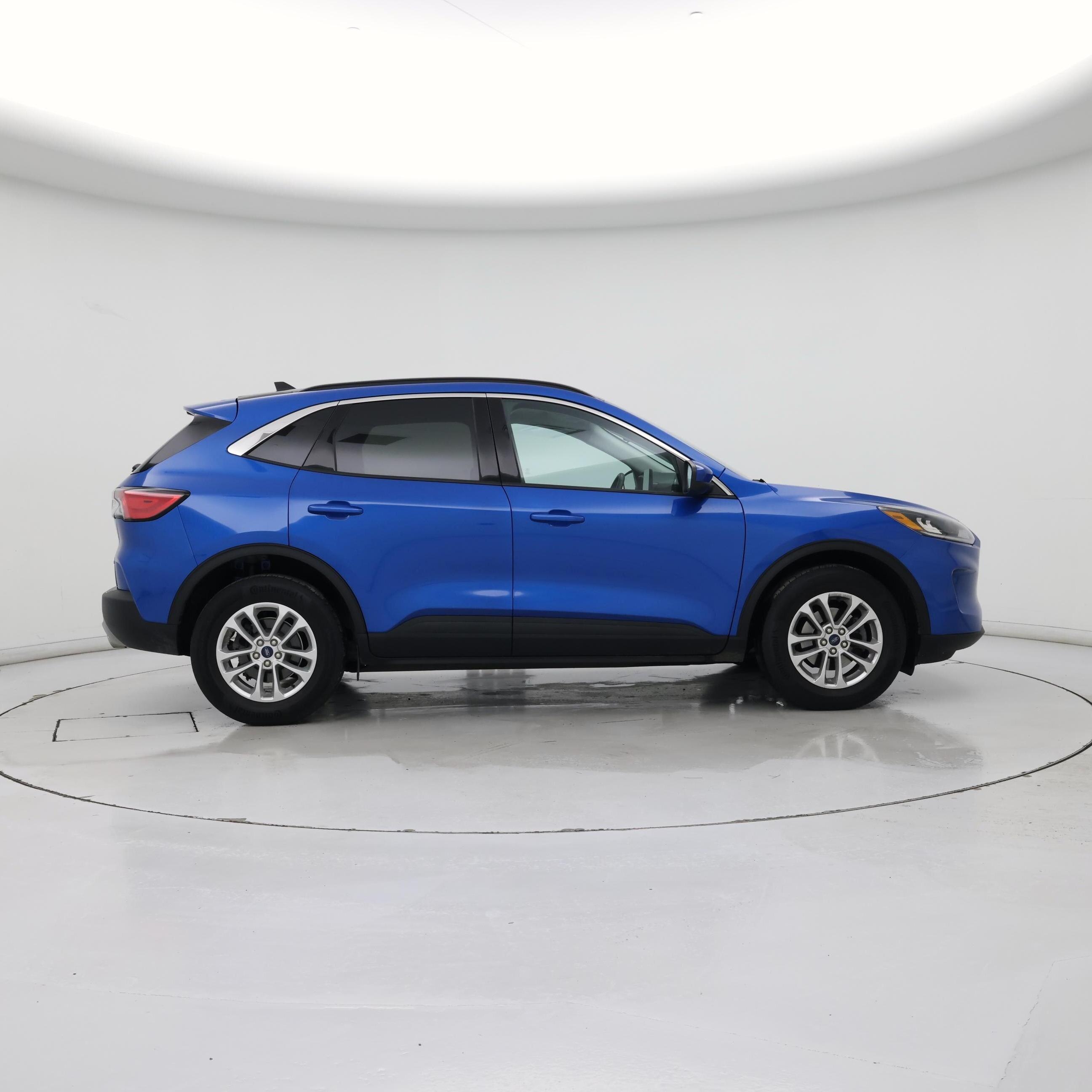 Thumbnail: 2021 Ford Escape - 7