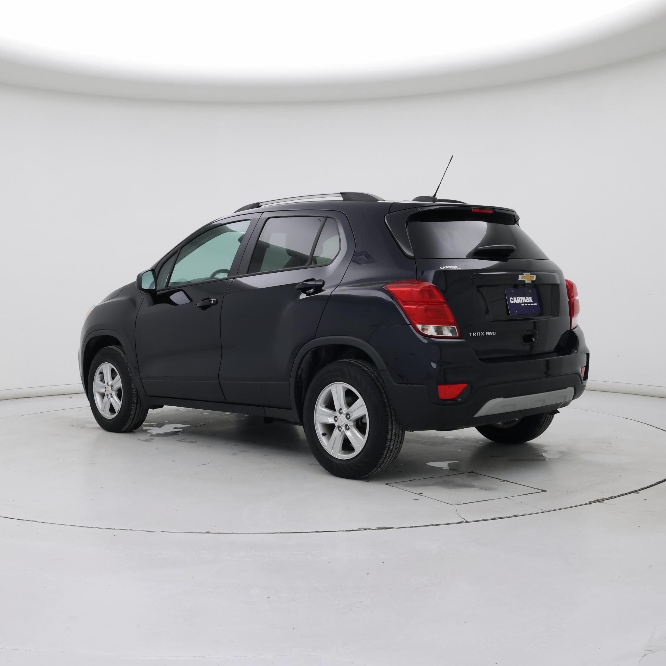 Thumbnail: 2021 Chevrolet Trax - 2