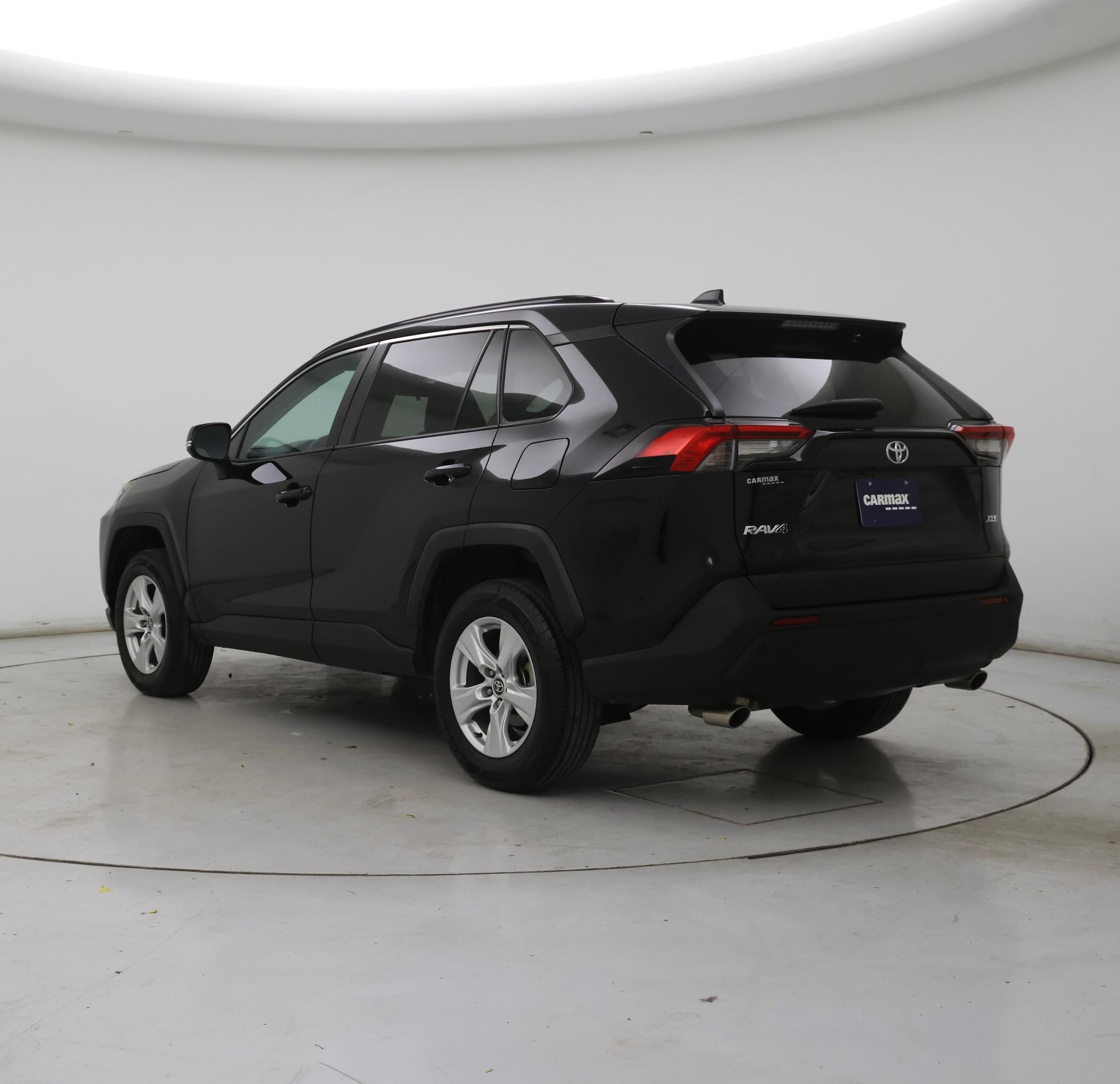 Thumbnail: 2021 Toyota RAV4 - 2