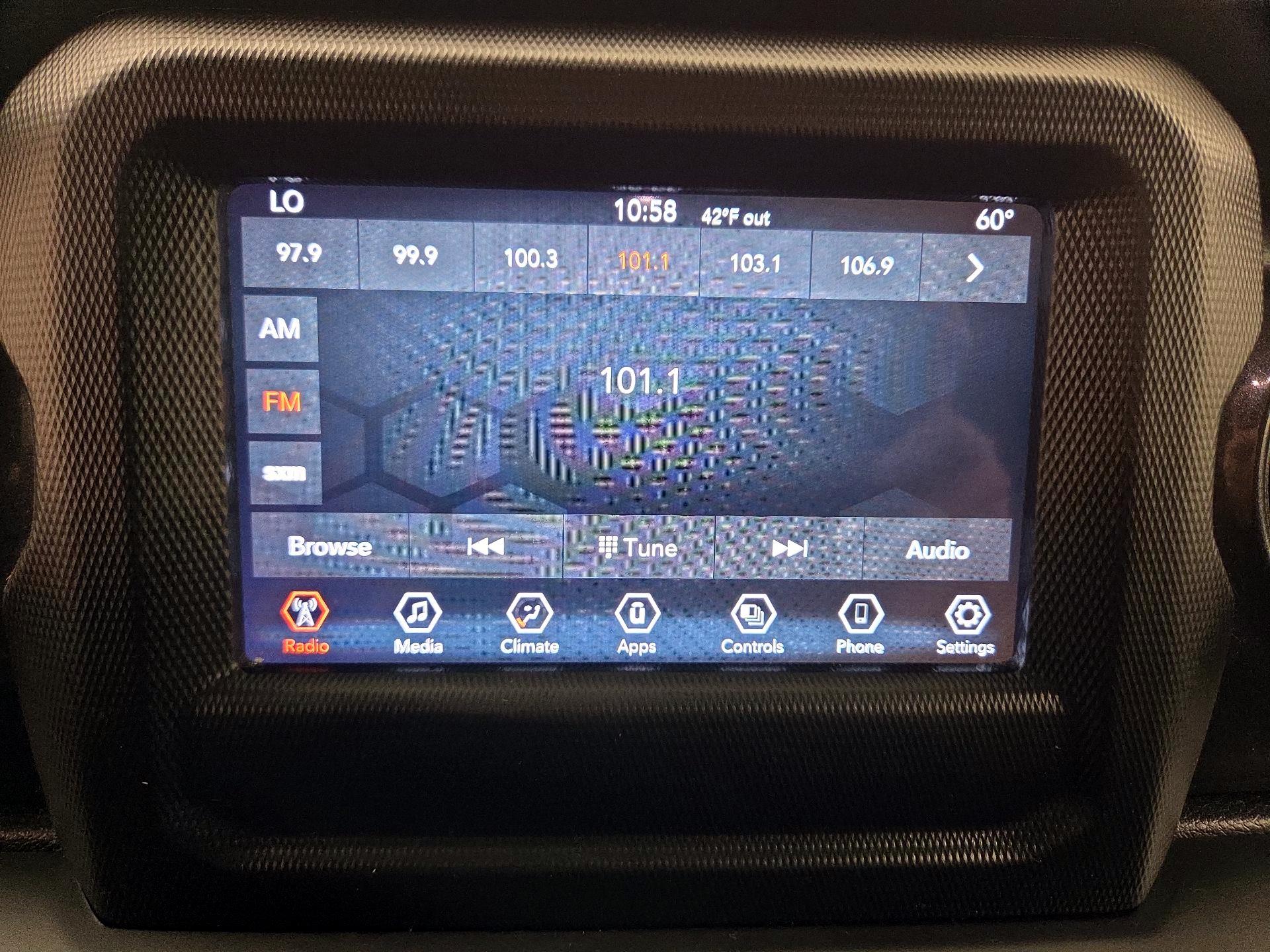 Thumbnail: 2022 Jeep Gladiator - 14