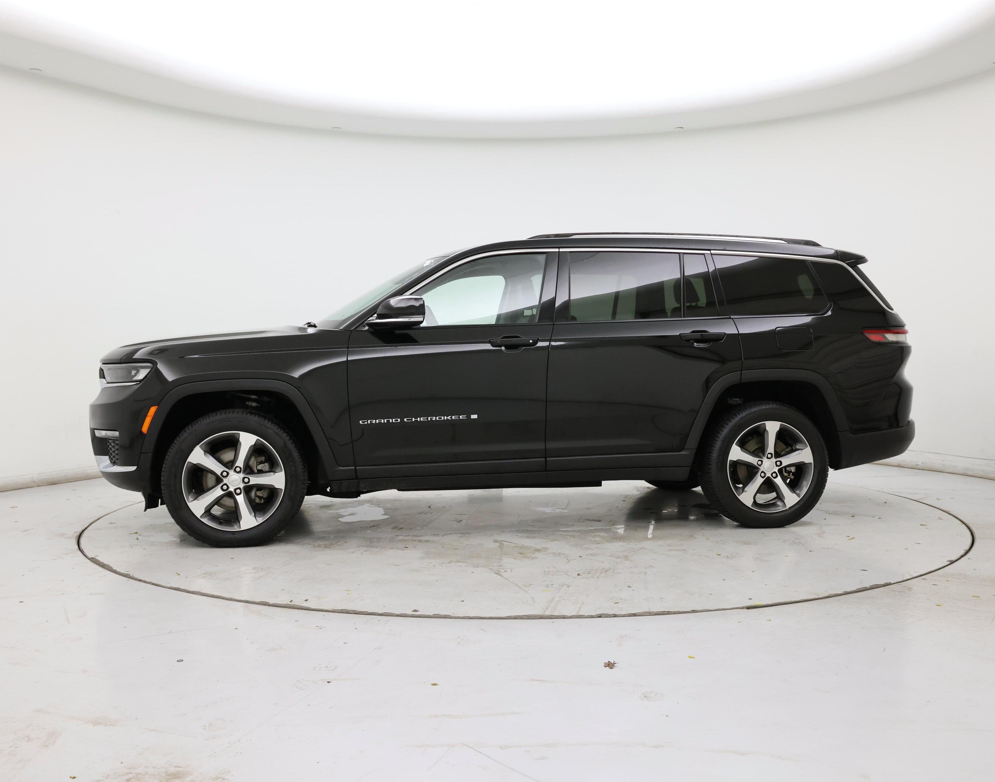 Thumbnail: 2023 Jeep Grand Cherokee L - 3