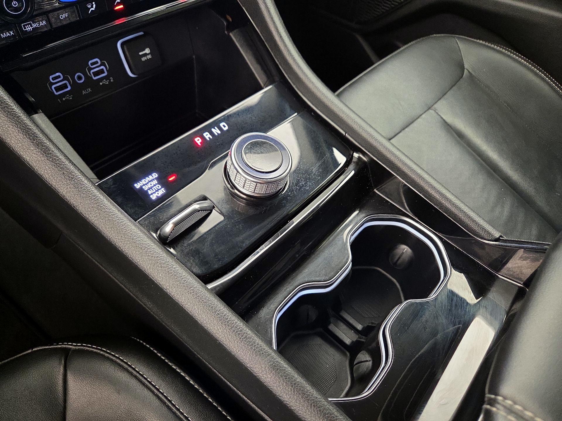 Thumbnail: 2023 Jeep Grand Cherokee - 16