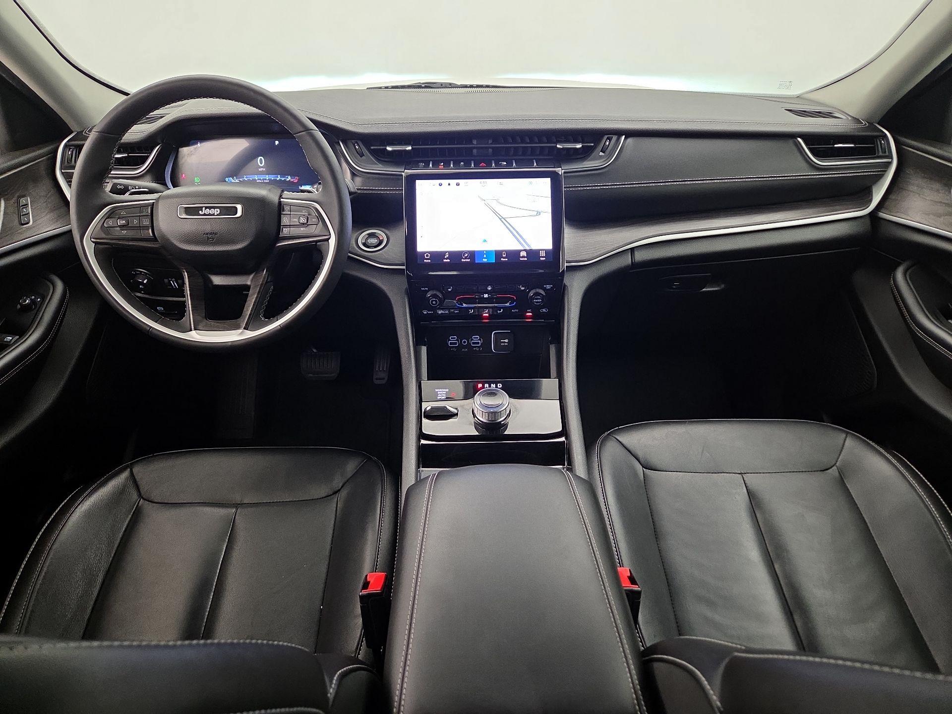 Thumbnail: 2023 Jeep Grand Cherokee - 8