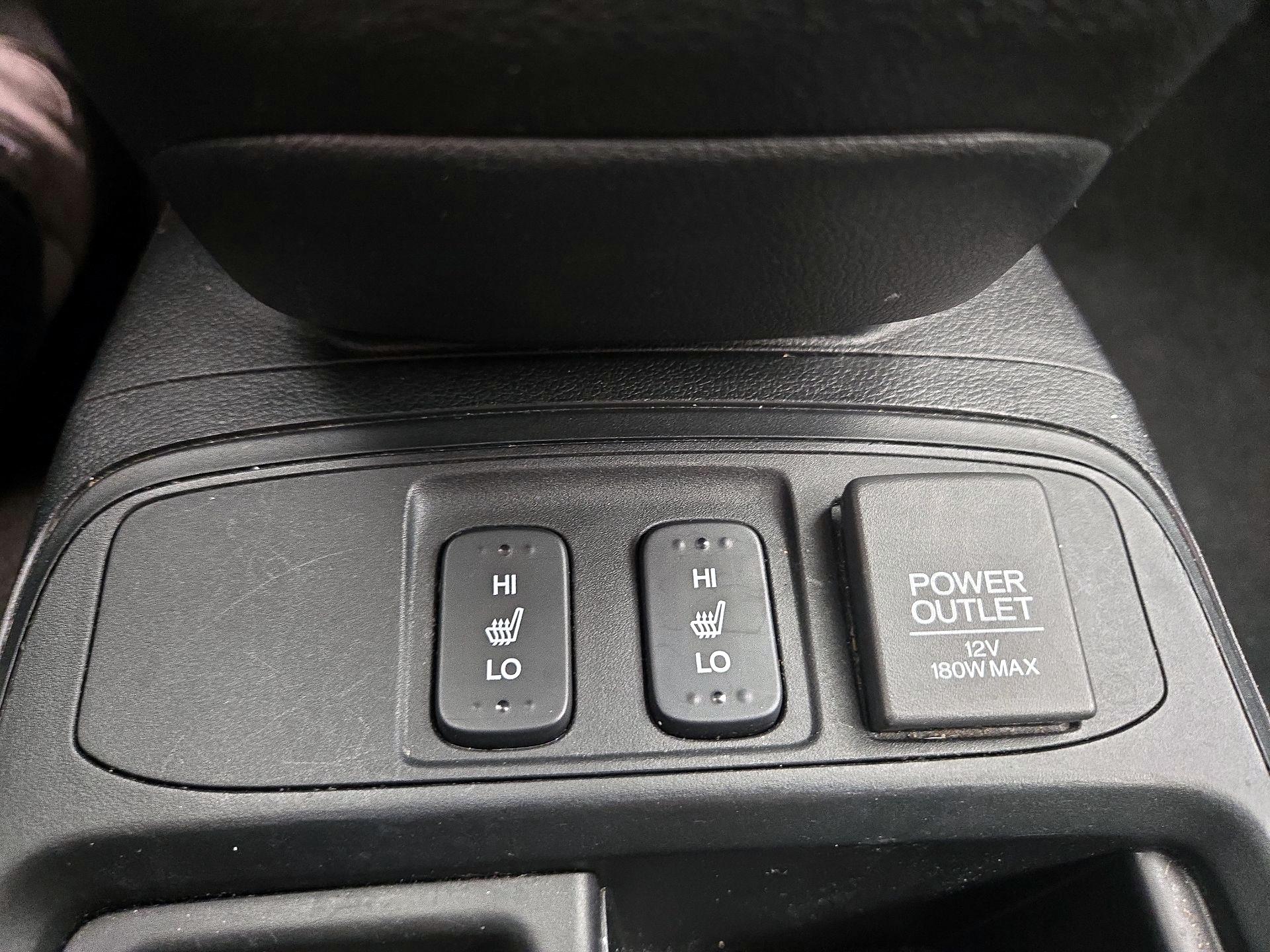 Thumbnail: 2015 Honda CR-V - 18