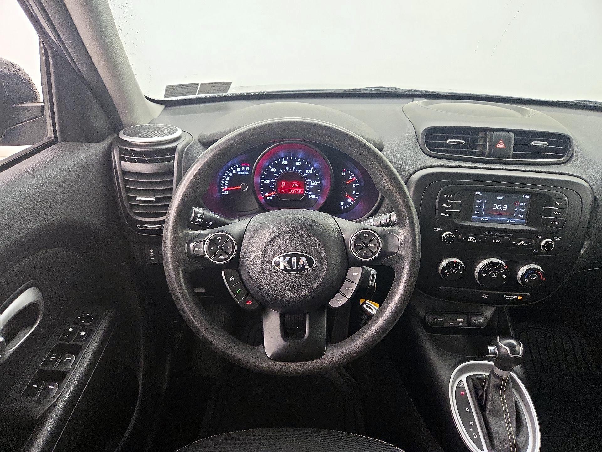 Thumbnail: 2016 Kia Soul - 10