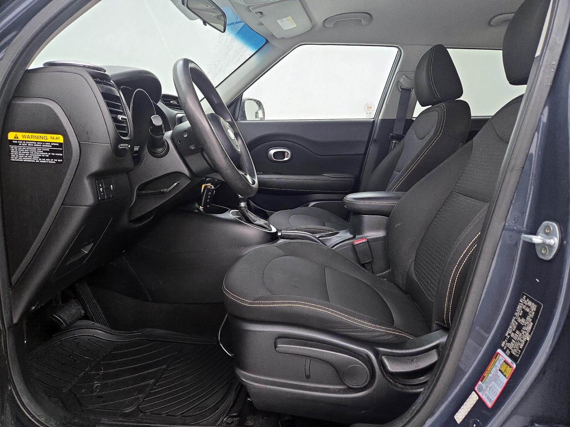 Thumbnail: 2016 Kia Soul - 11