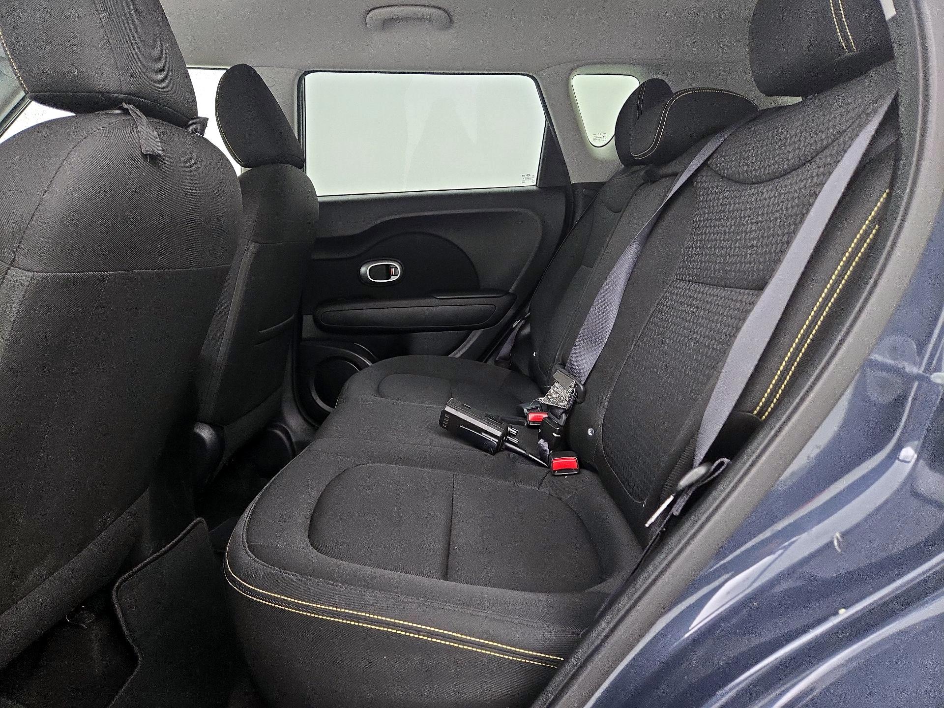 Thumbnail: 2016 Kia Soul - 19