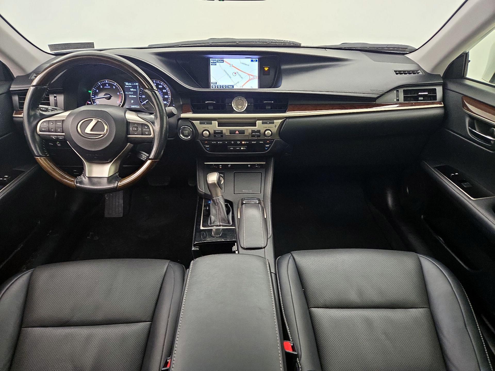 Thumbnail: 2016 Lexus ES - 9