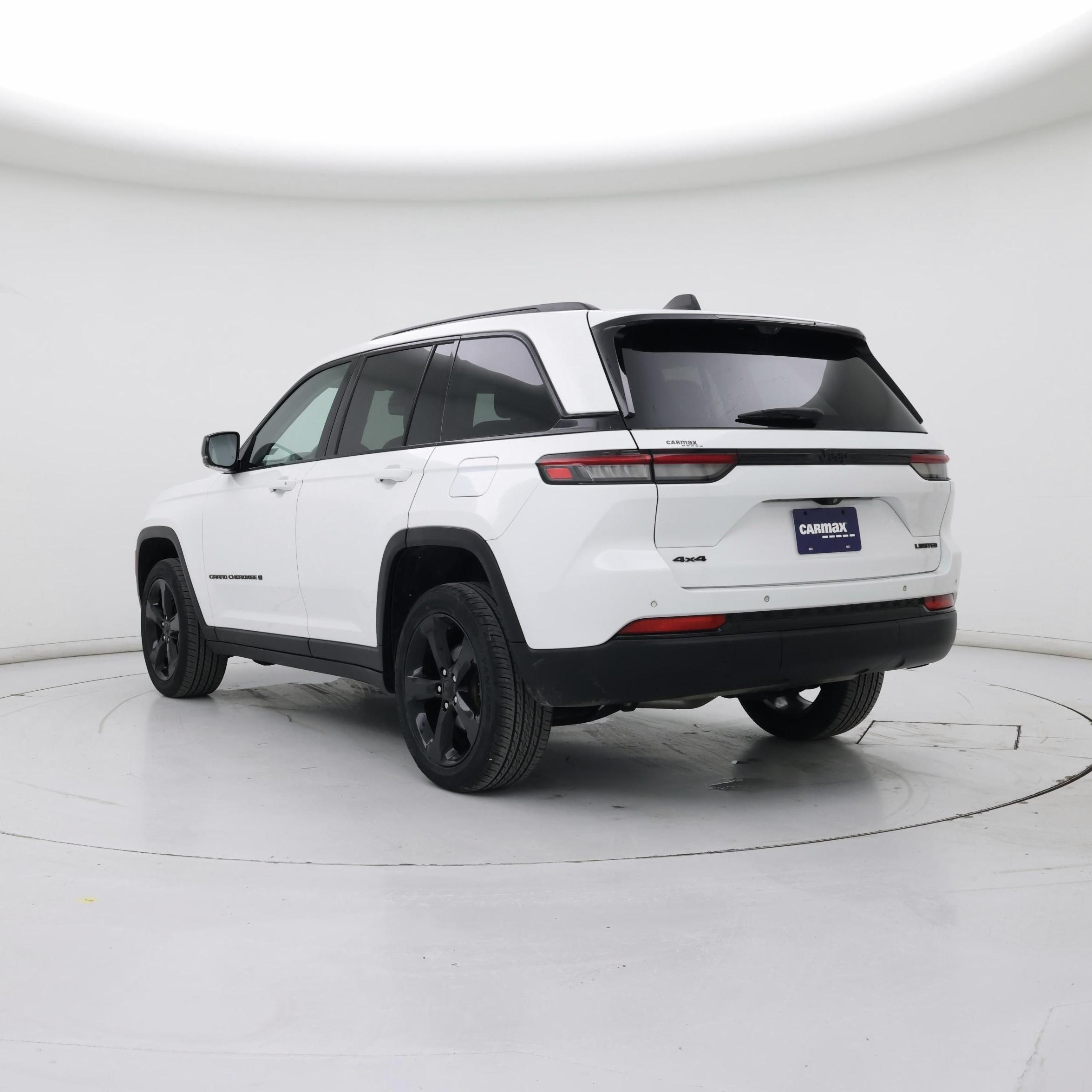 Thumbnail: 2023 Jeep Grand Cherokee - 2