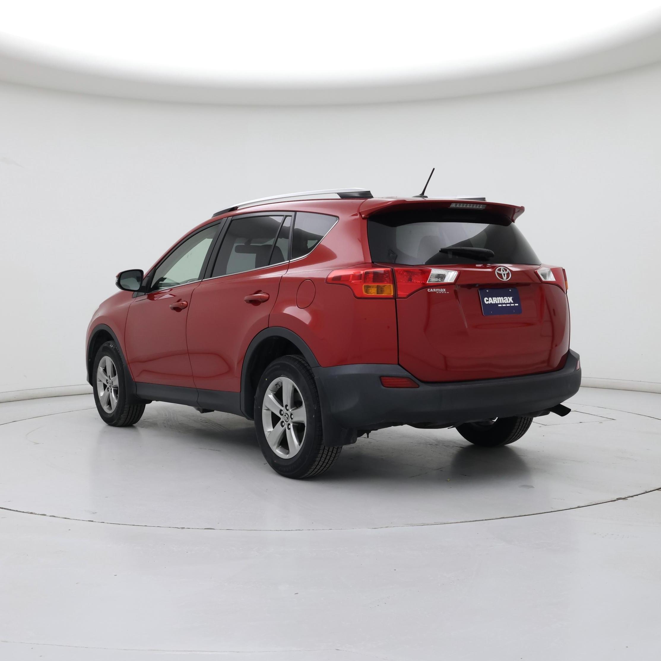 Thumbnail: 2015 Toyota RAV4 - 2