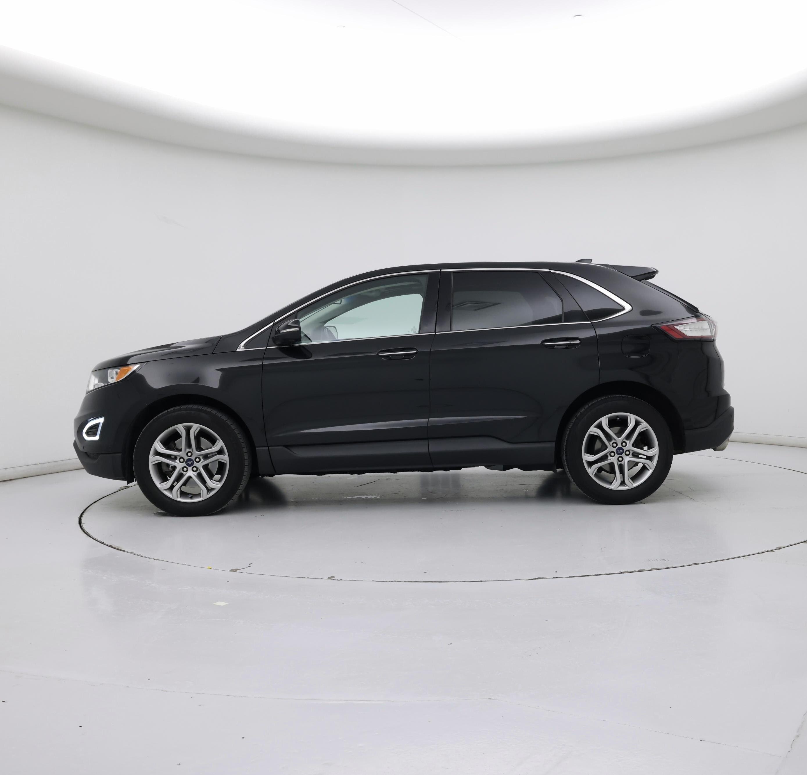 Thumbnail: 2015 Ford Edge - 3