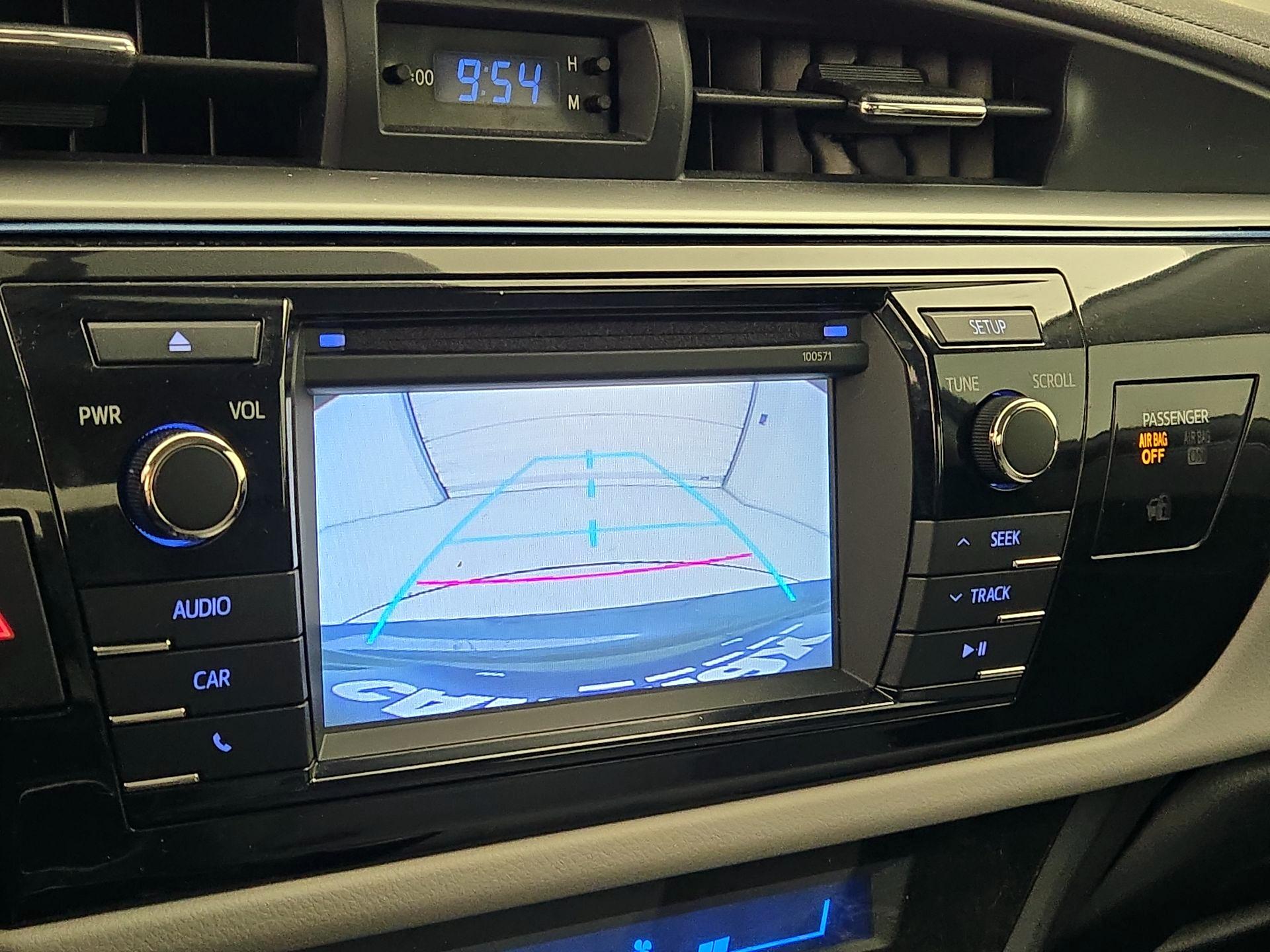 Thumbnail: 2016 Toyota Corolla - 14