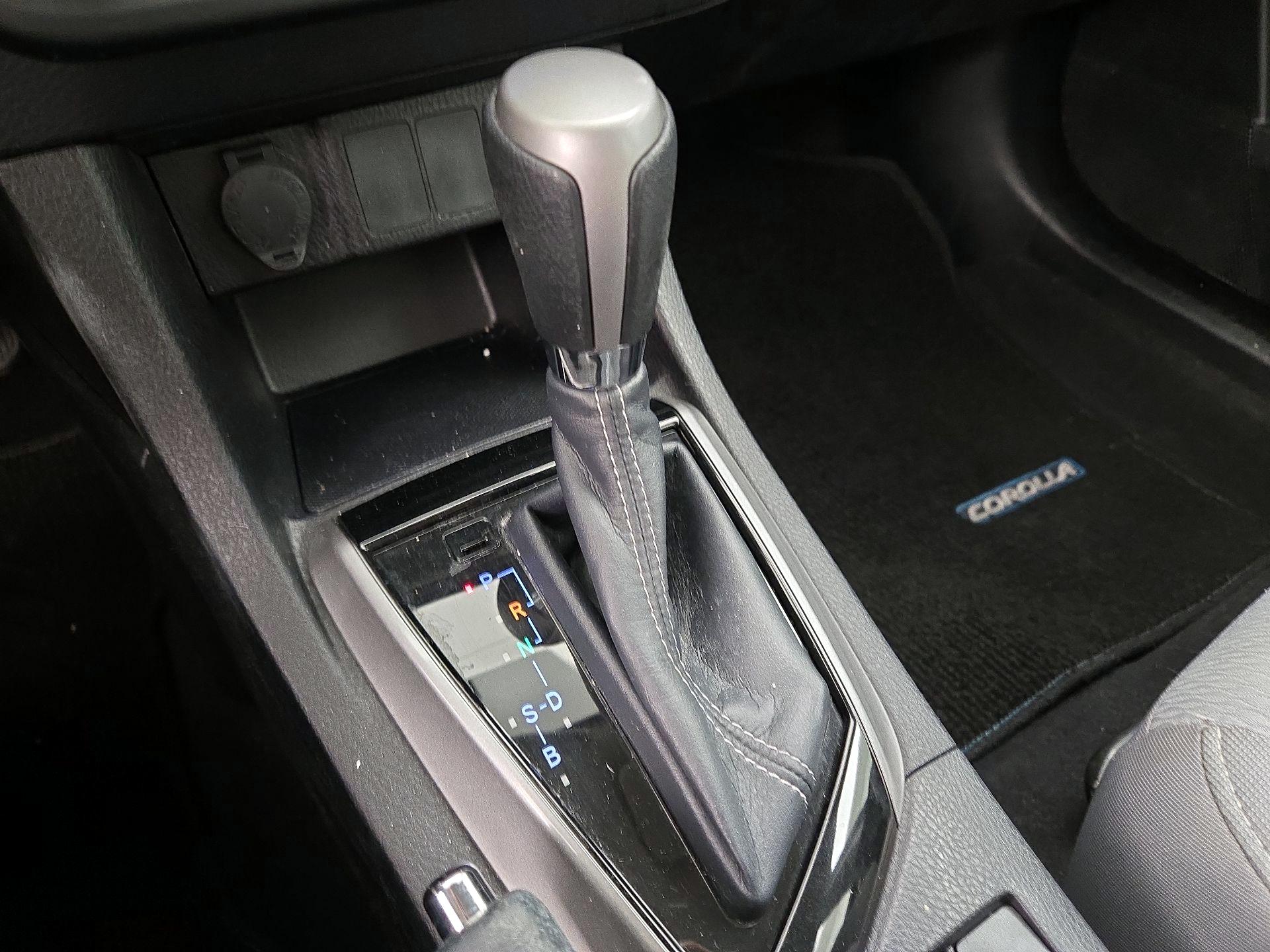 Thumbnail: 2016 Toyota Corolla - 17