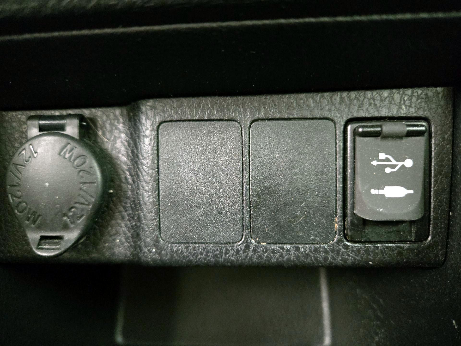 Thumbnail: 2016 Toyota Corolla - 18