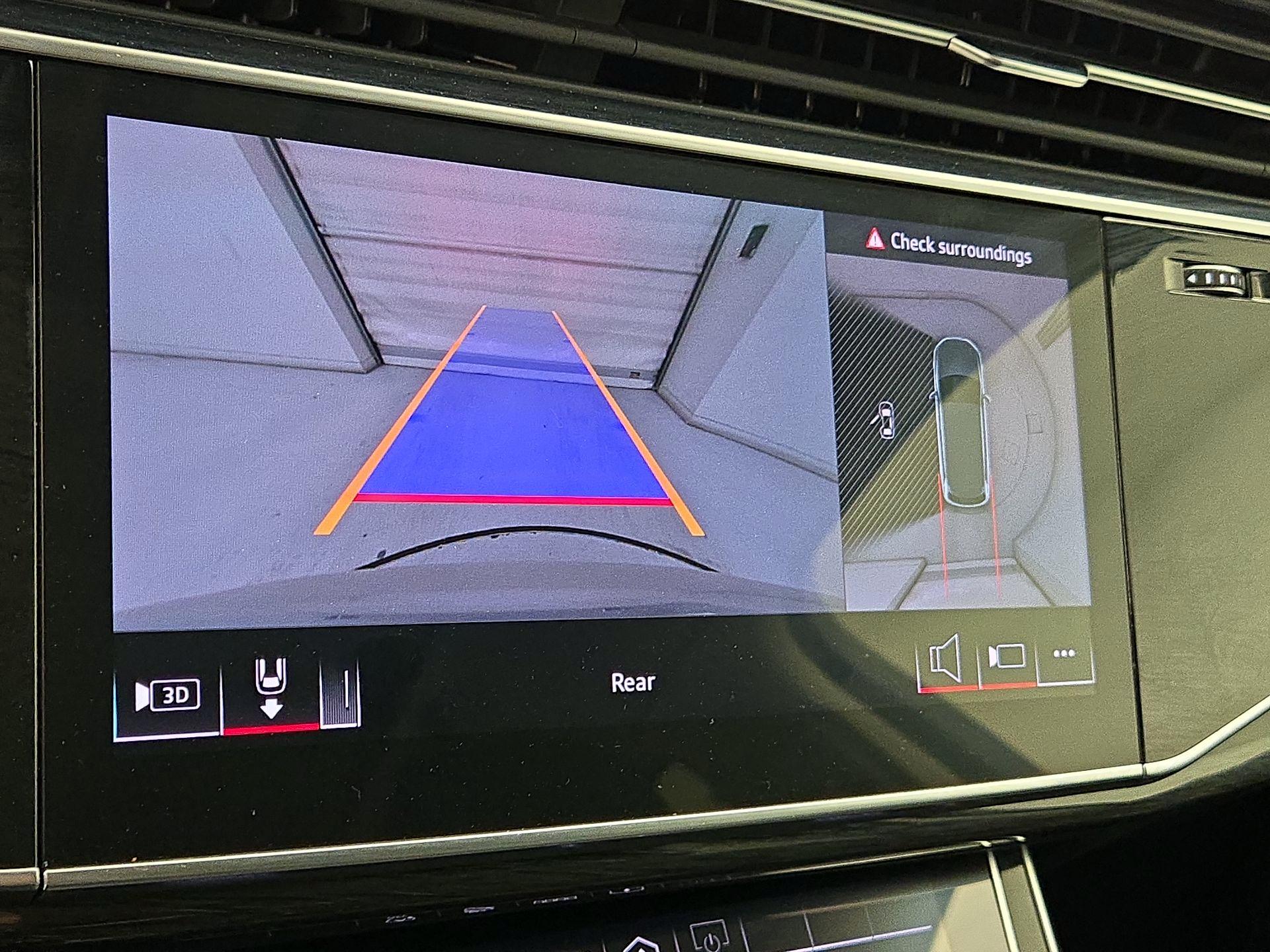 Thumbnail: 2024 Audi Q7 - 14