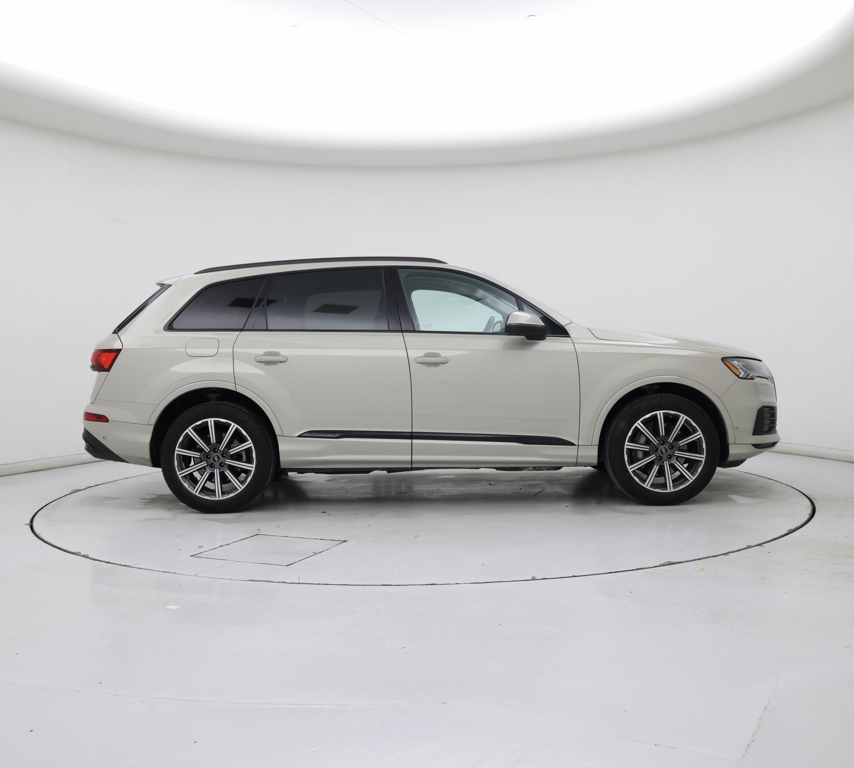 Thumbnail: 2024 Audi Q7 - 7