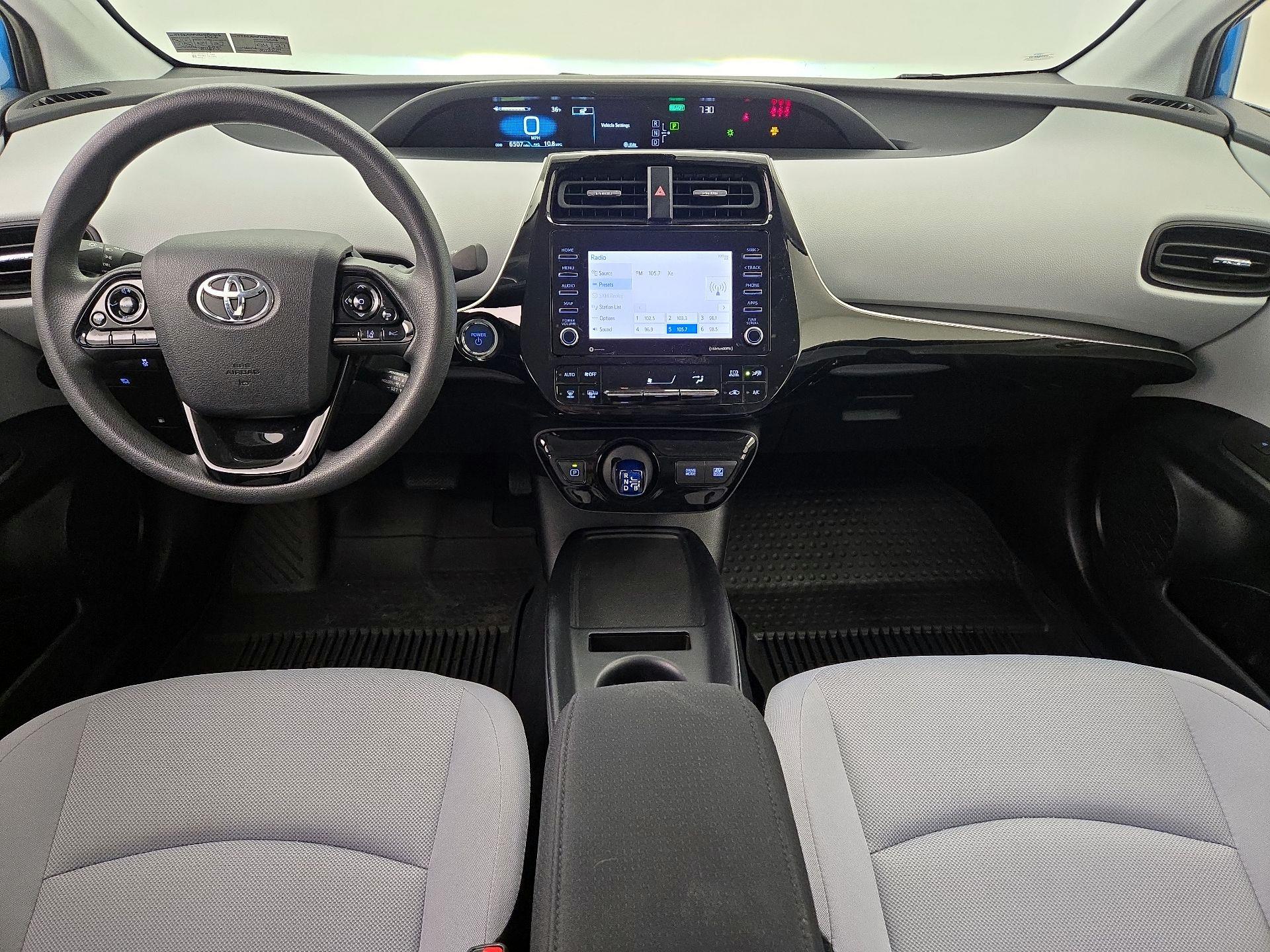 Thumbnail: 2022 Toyota Prius - 9