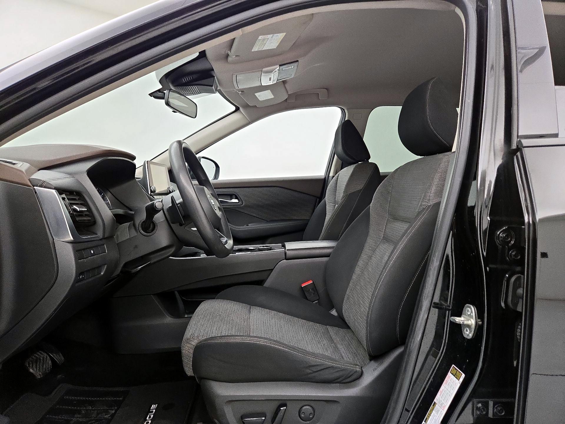 Thumbnail: 2021 Nissan Rogue - 11