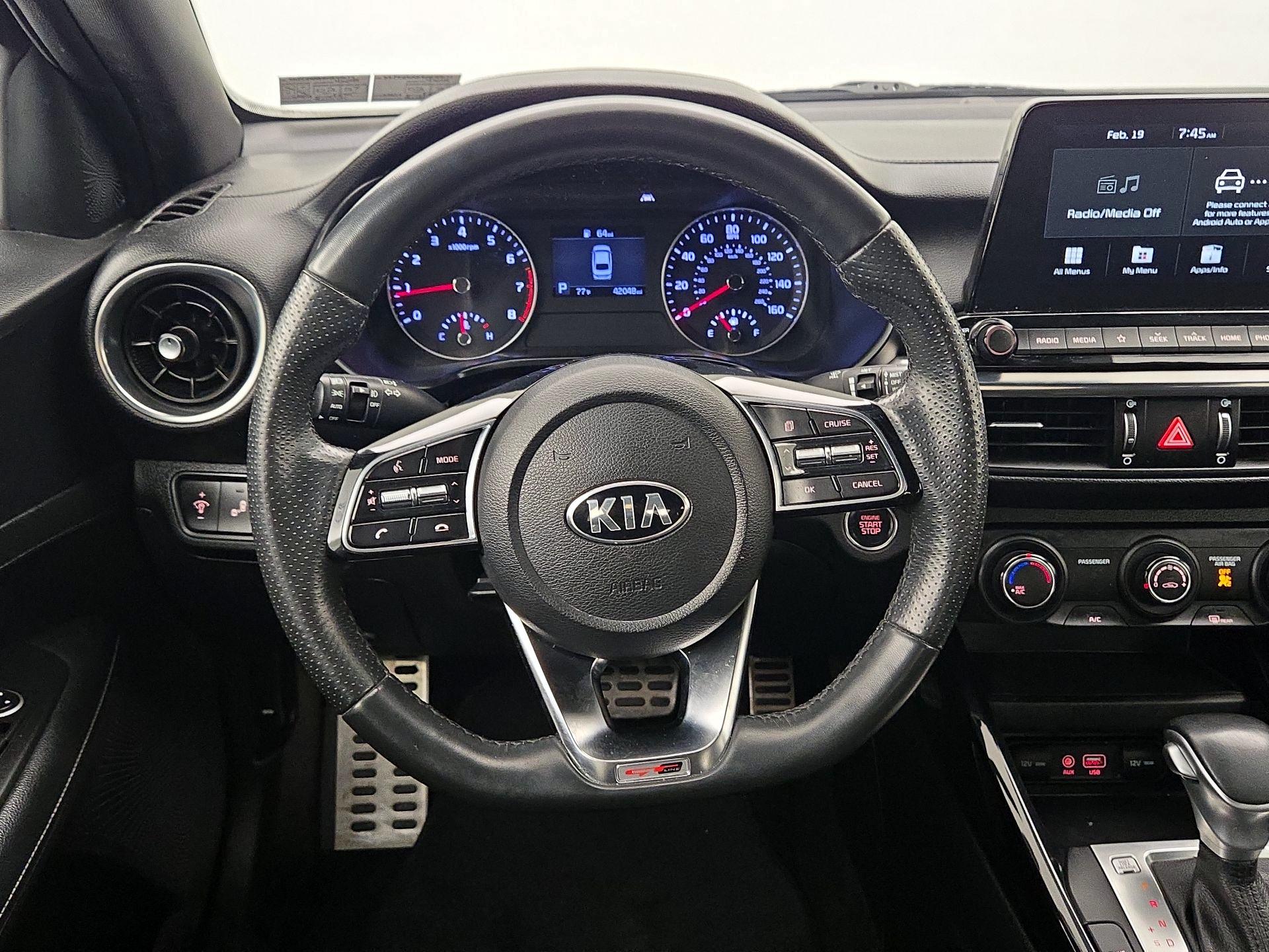 Thumbnail: 2021 Kia Forte - 10