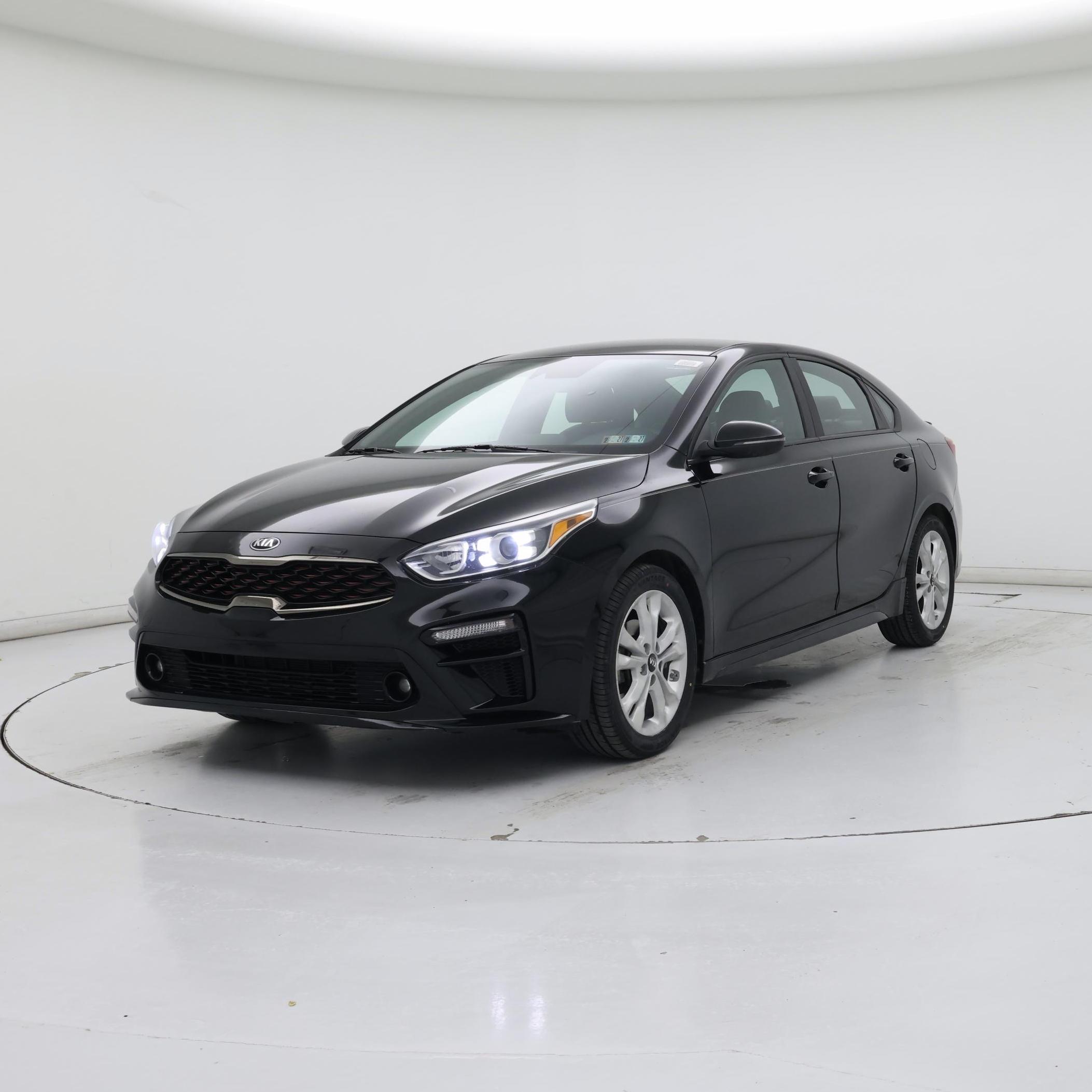 Thumbnail: 2021 Kia Forte - 4